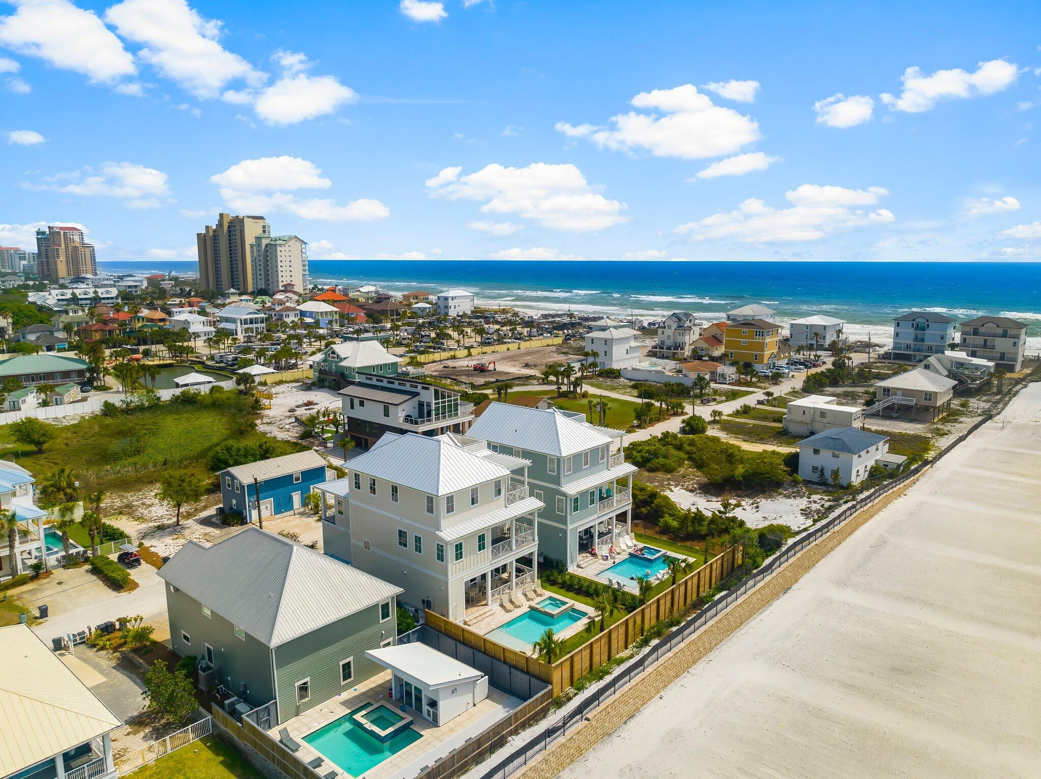 TANG-O-MAR S/D UNREC - Residential