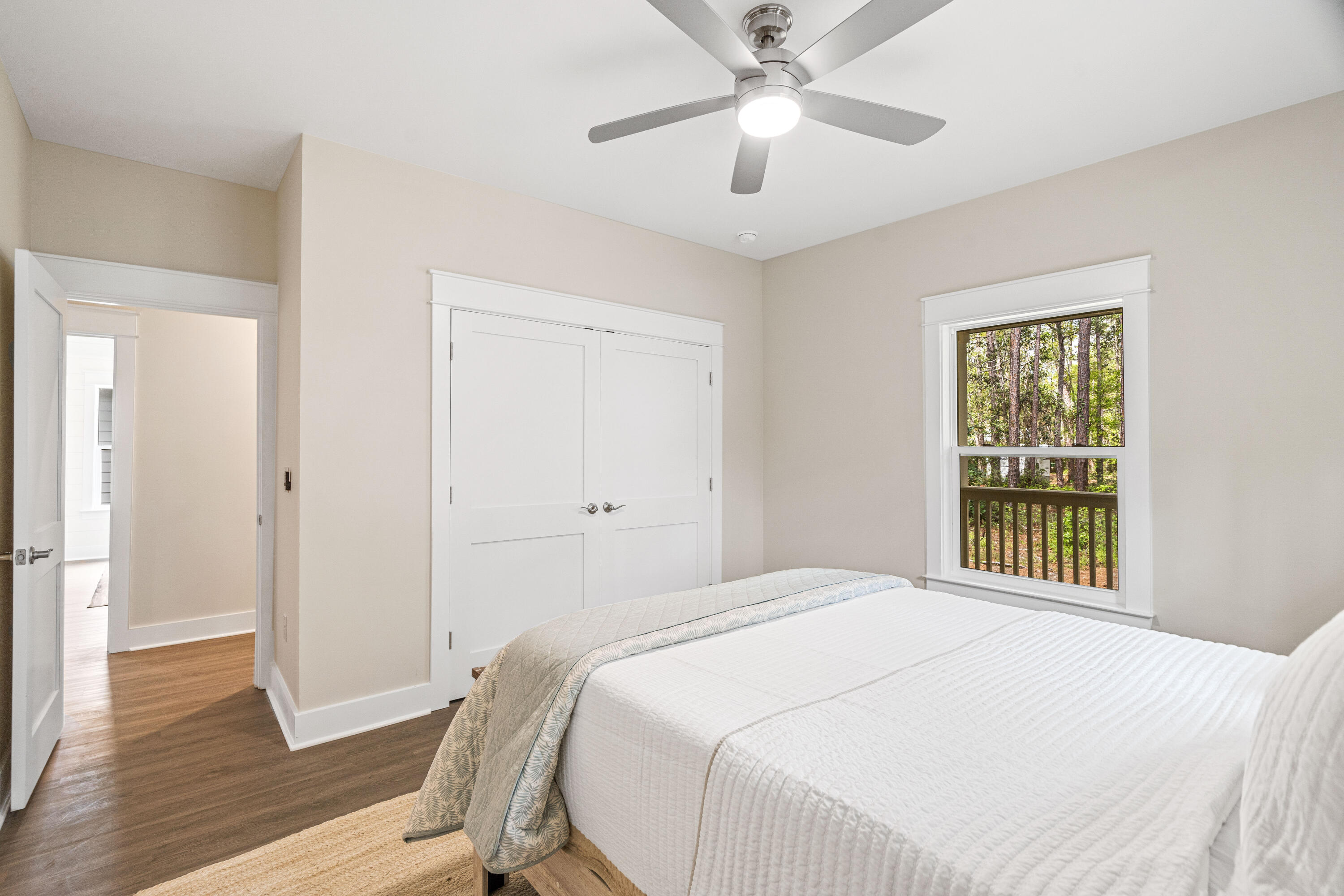 MAGNOLIA BEACH - Residential