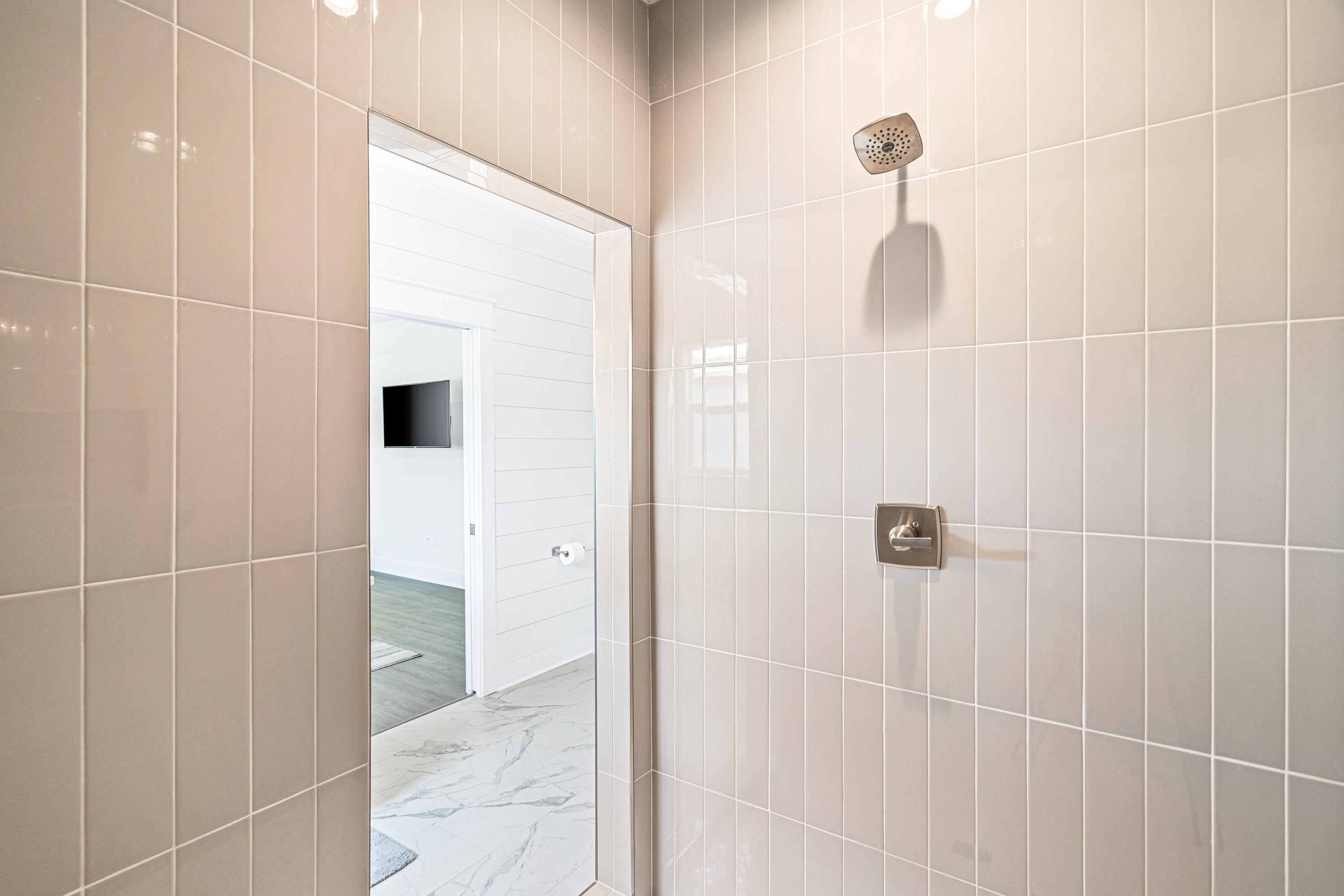 MAGNOLIA BEACH - Residential