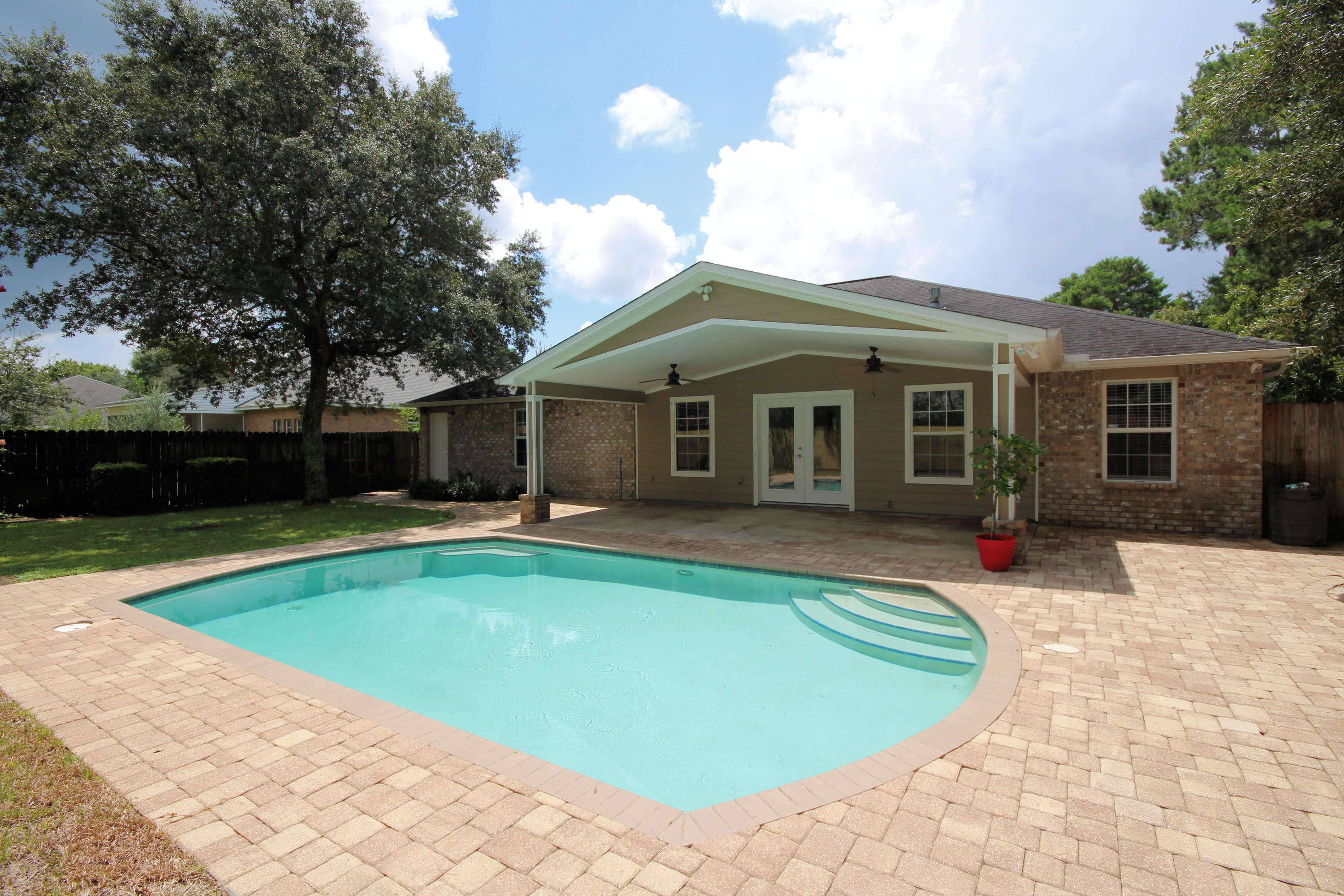 PARKWOOD ESTATES PH 7 - Residential