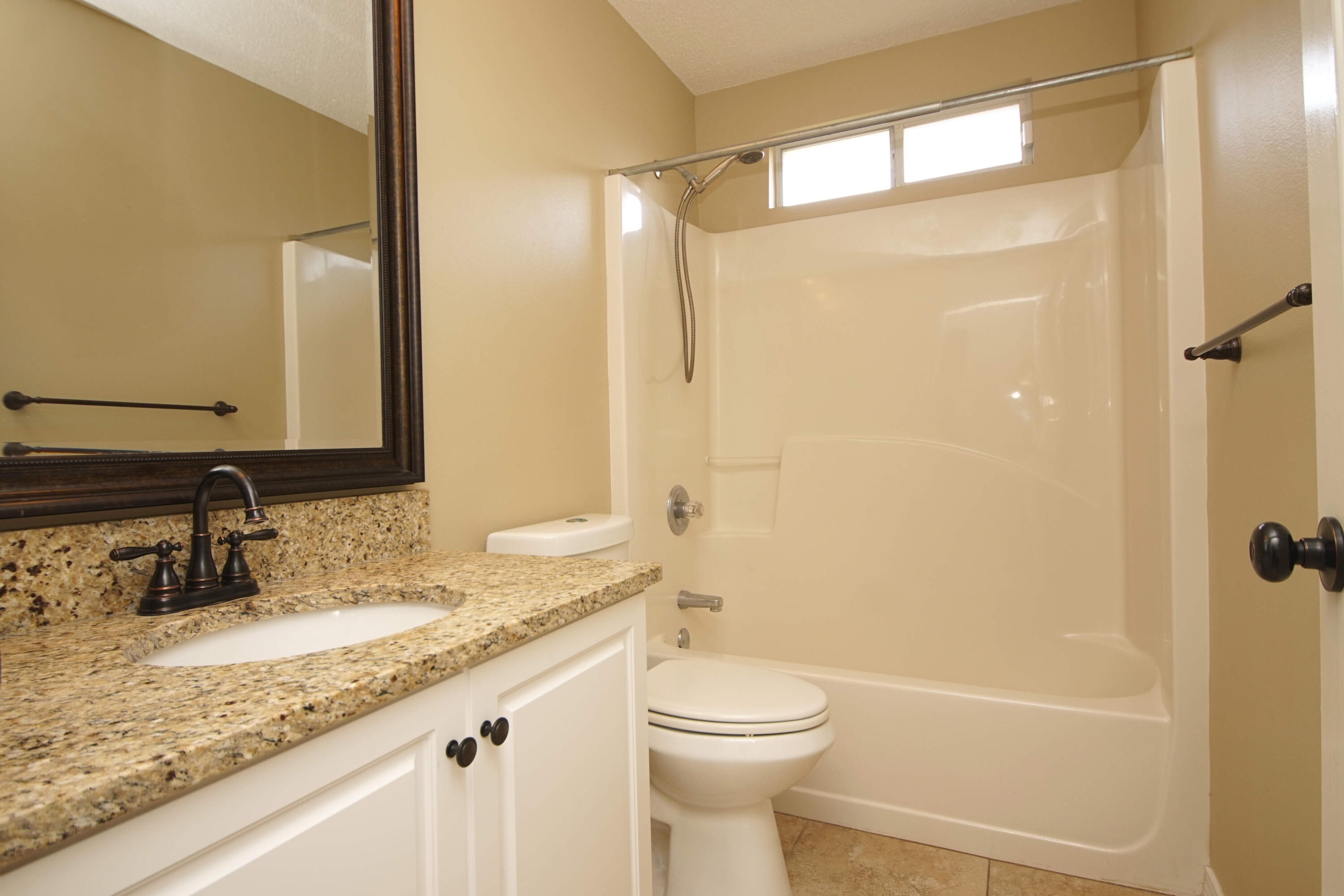 SHADOW OAK S/D - Residential Lease