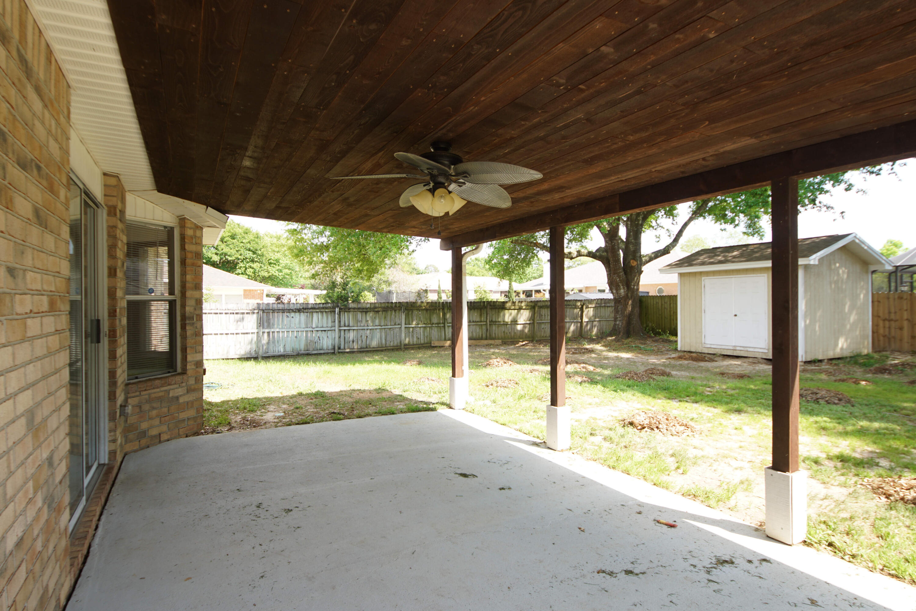 SHADOW OAK S/D - Residential Lease