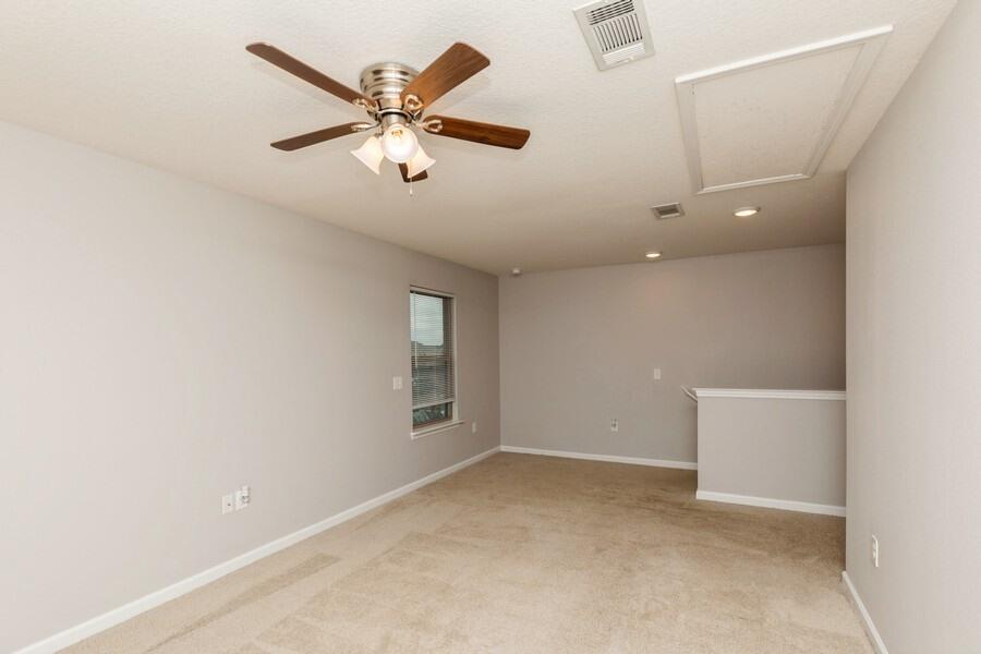 REDSTONE COMMONS - Residential Lease