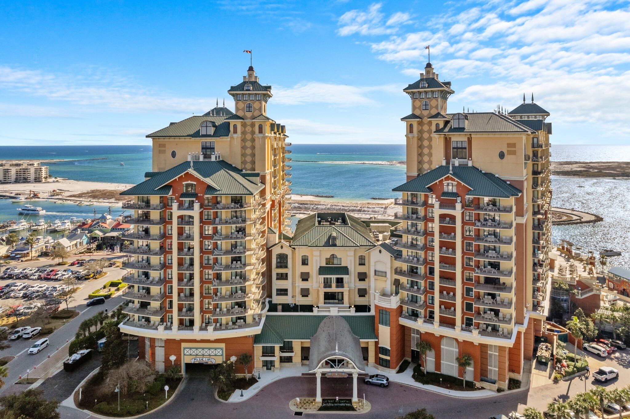 EMERALD GRANDE - Residential