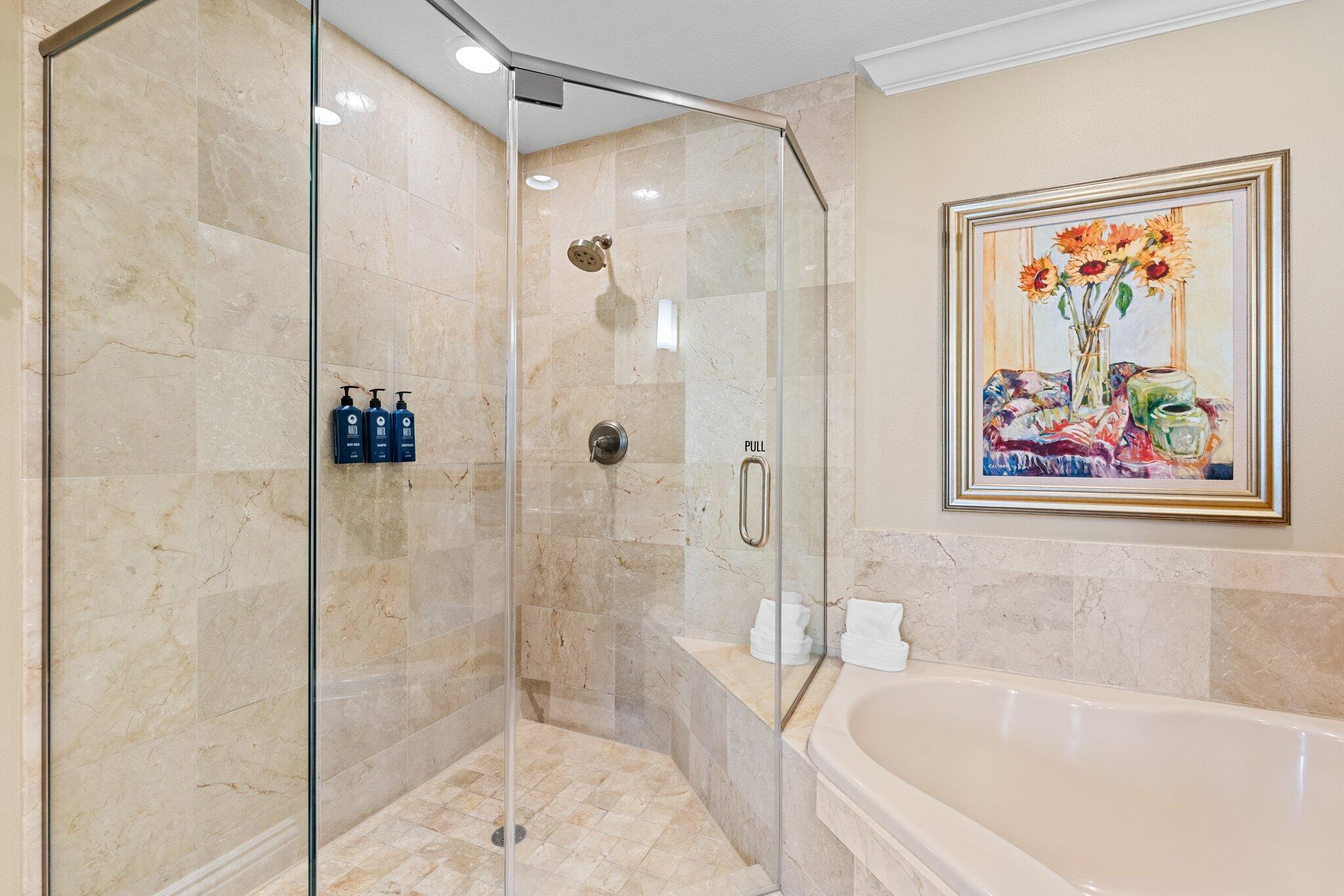EMERALD GRANDE - Residential