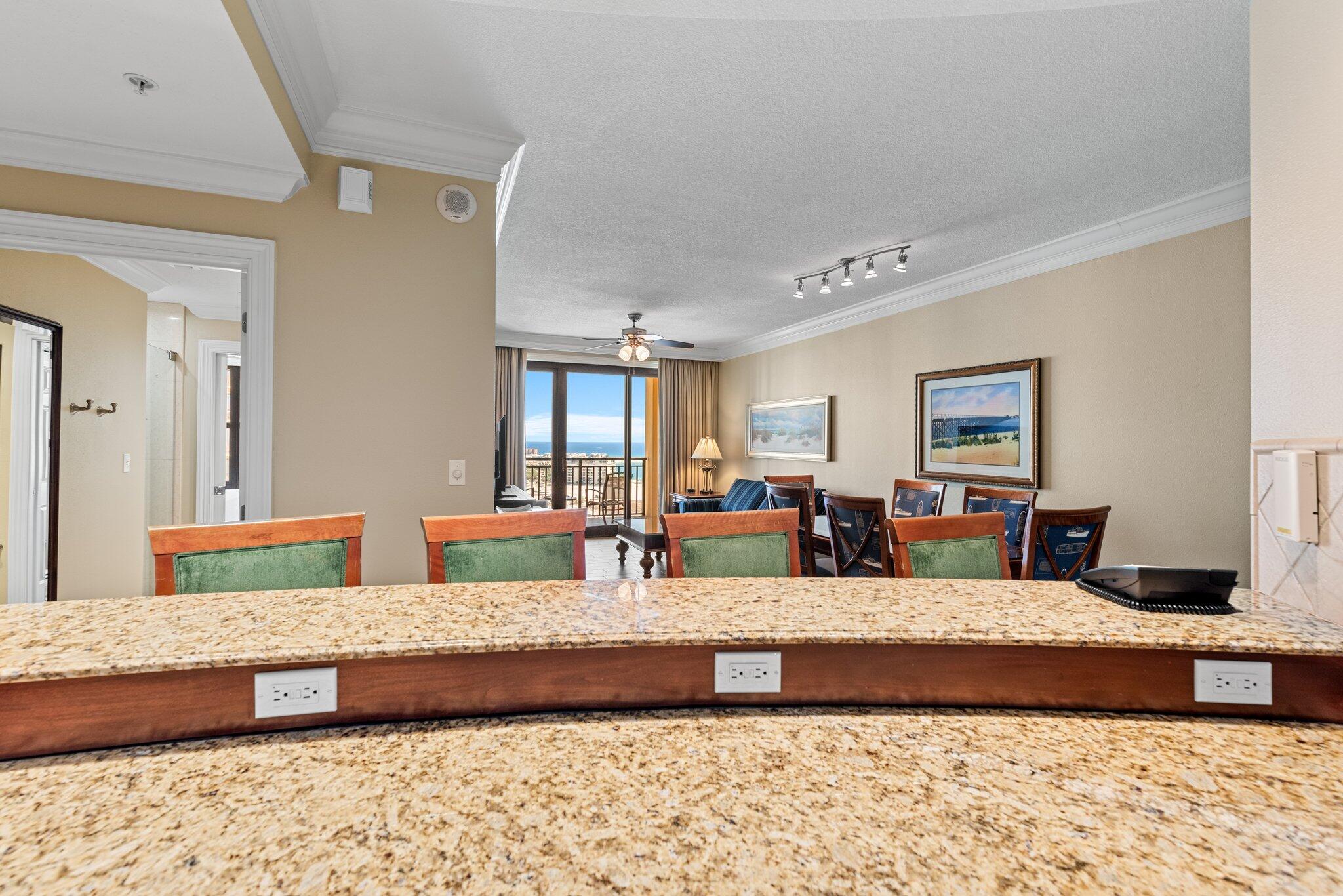 EMERALD GRANDE - Residential