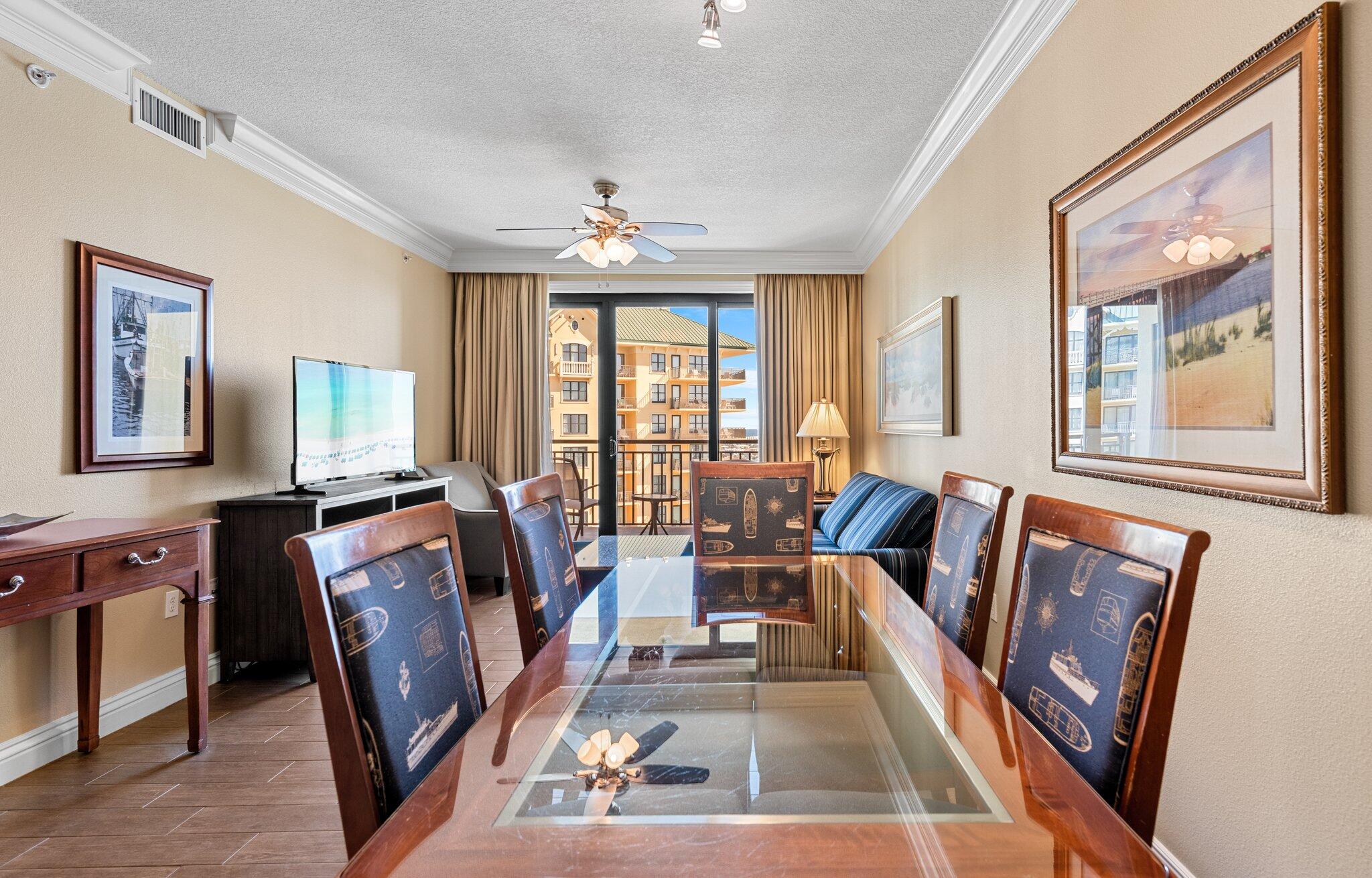 EMERALD GRANDE - Residential