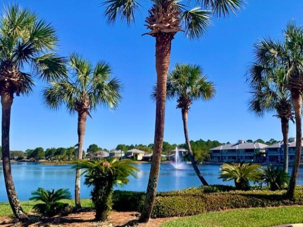 CRYSTAL LAKE II AT SANDESTIN - Residential