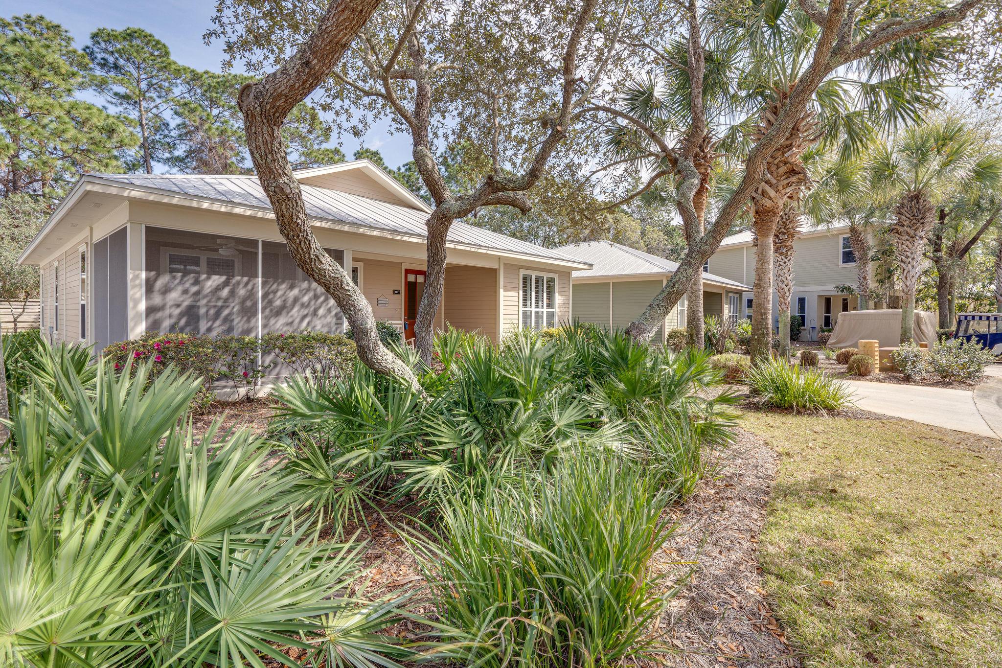 CRYSTAL LAKE II AT SANDESTIN - Residential