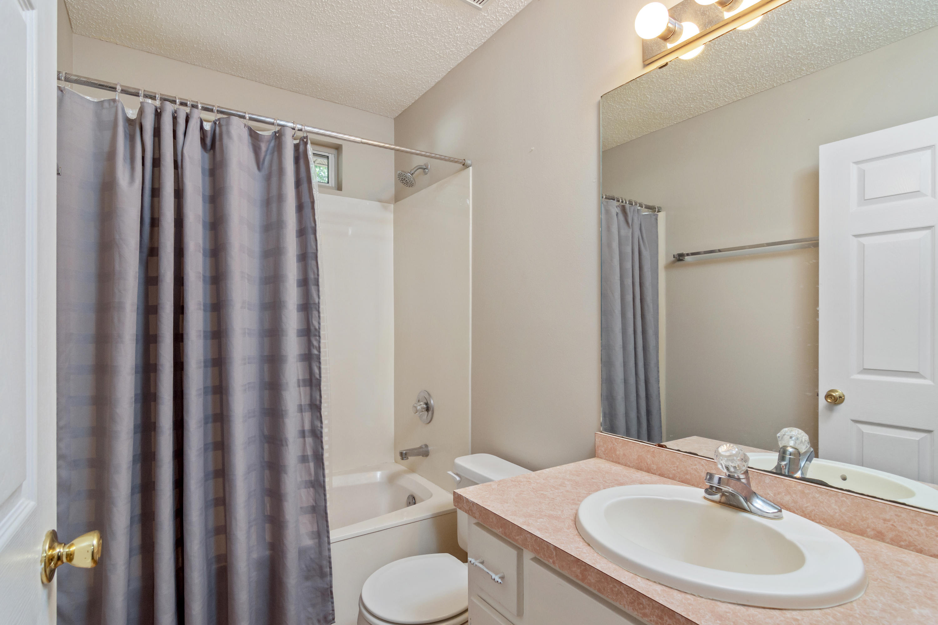 PINNACLE POINT - Residential