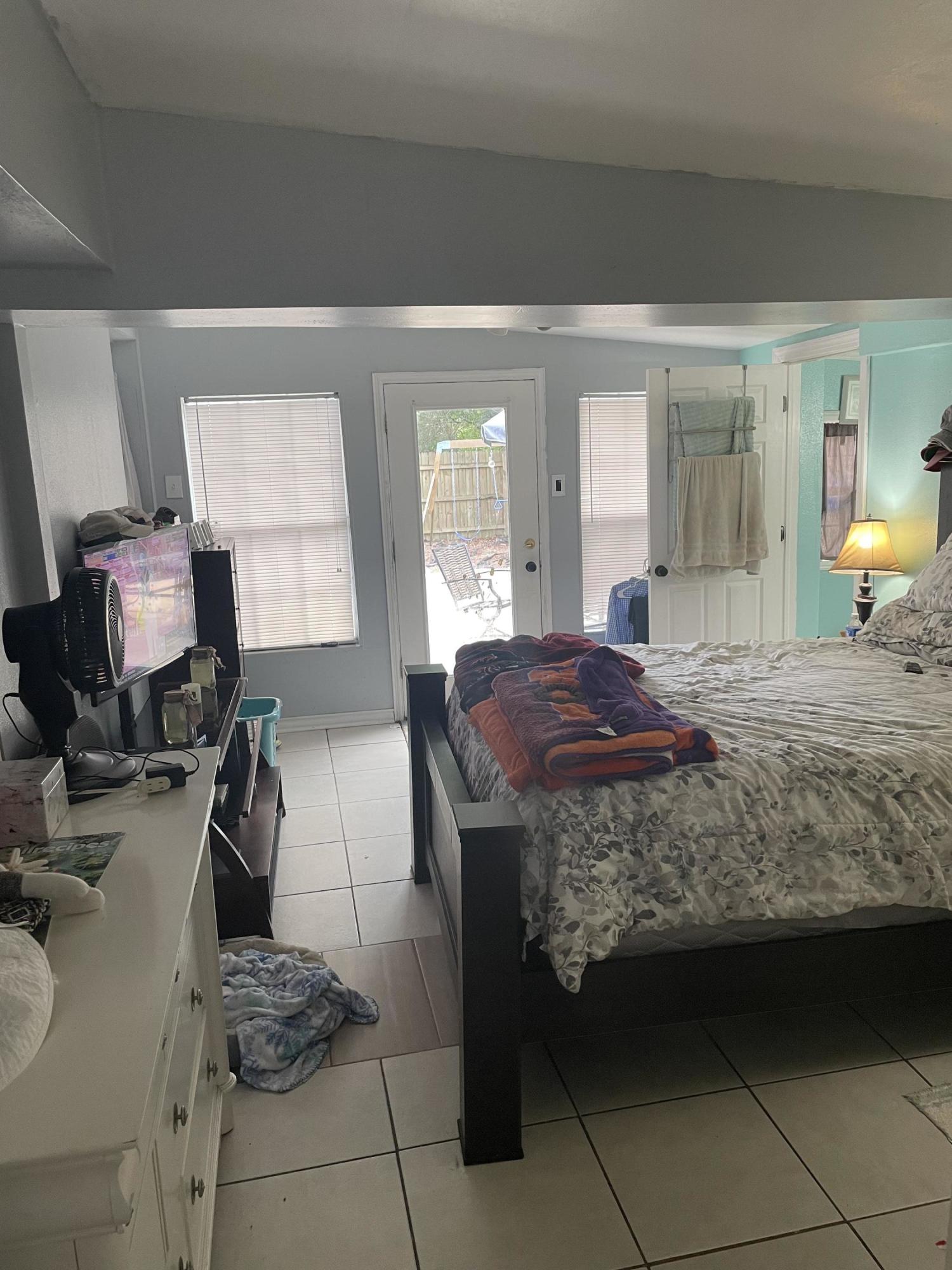 LEWIS SOUTH 208 LAND TRUST - Residential