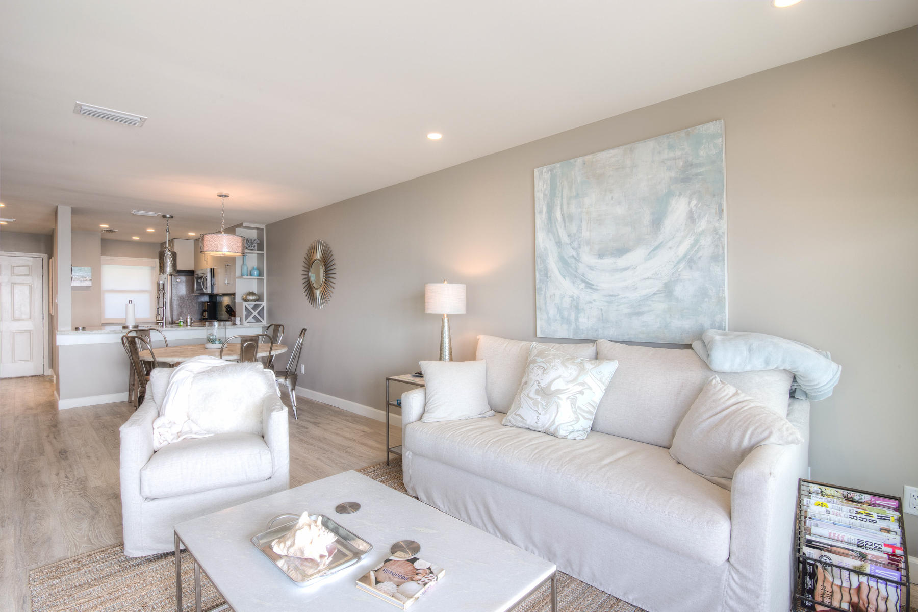 RAMSGATE HARBOUR PH 3 CONDO - Residential