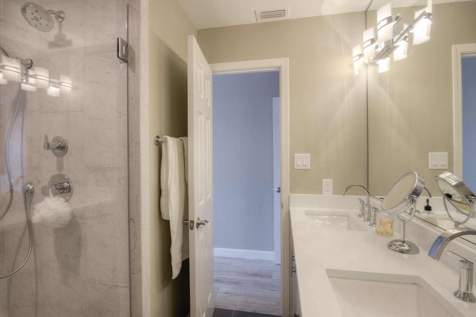 RAMSGATE HARBOUR PH 3 CONDO - Residential