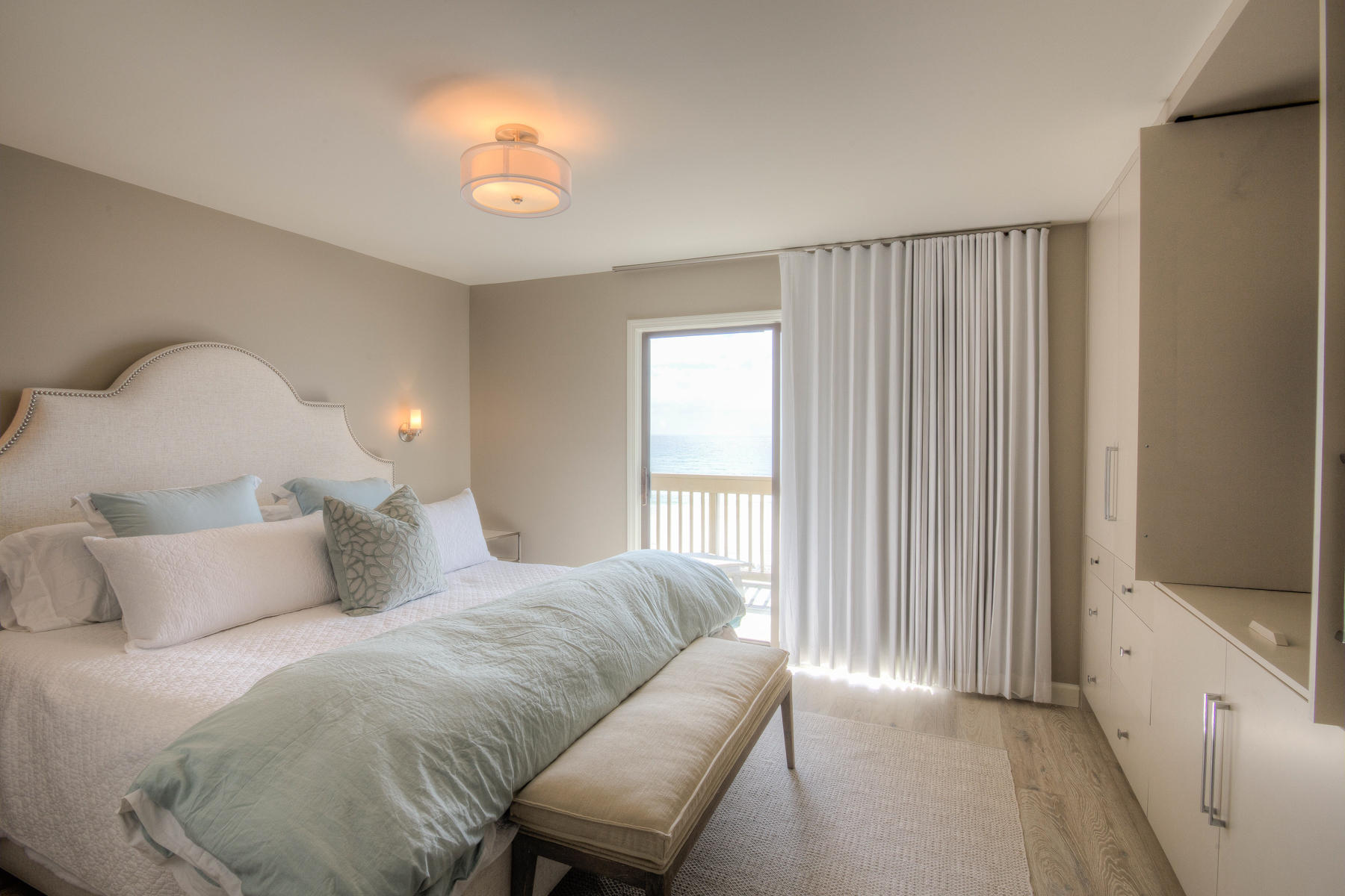 RAMSGATE HARBOUR PH 3 CONDO - Residential