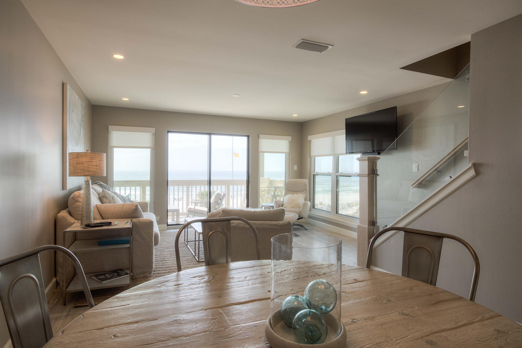 RAMSGATE HARBOUR PH 3 CONDO - Residential