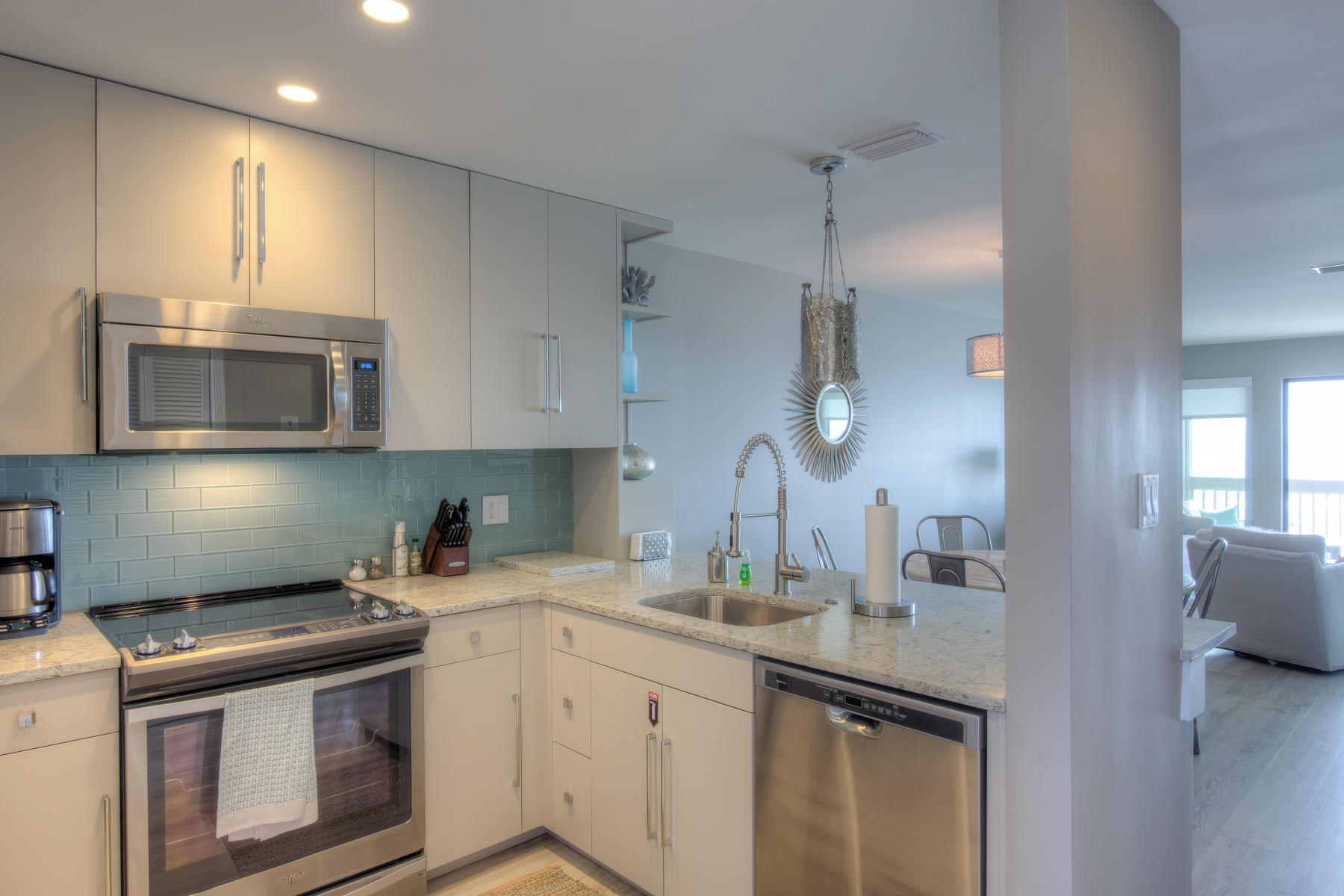 RAMSGATE HARBOUR PH 3 CONDO - Residential