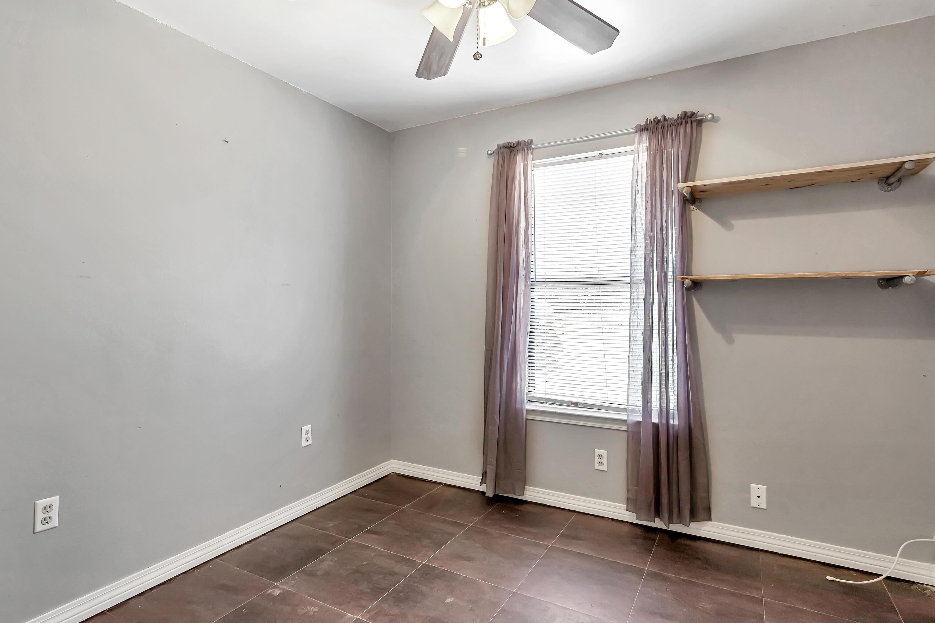GARDEN CITY - Residential