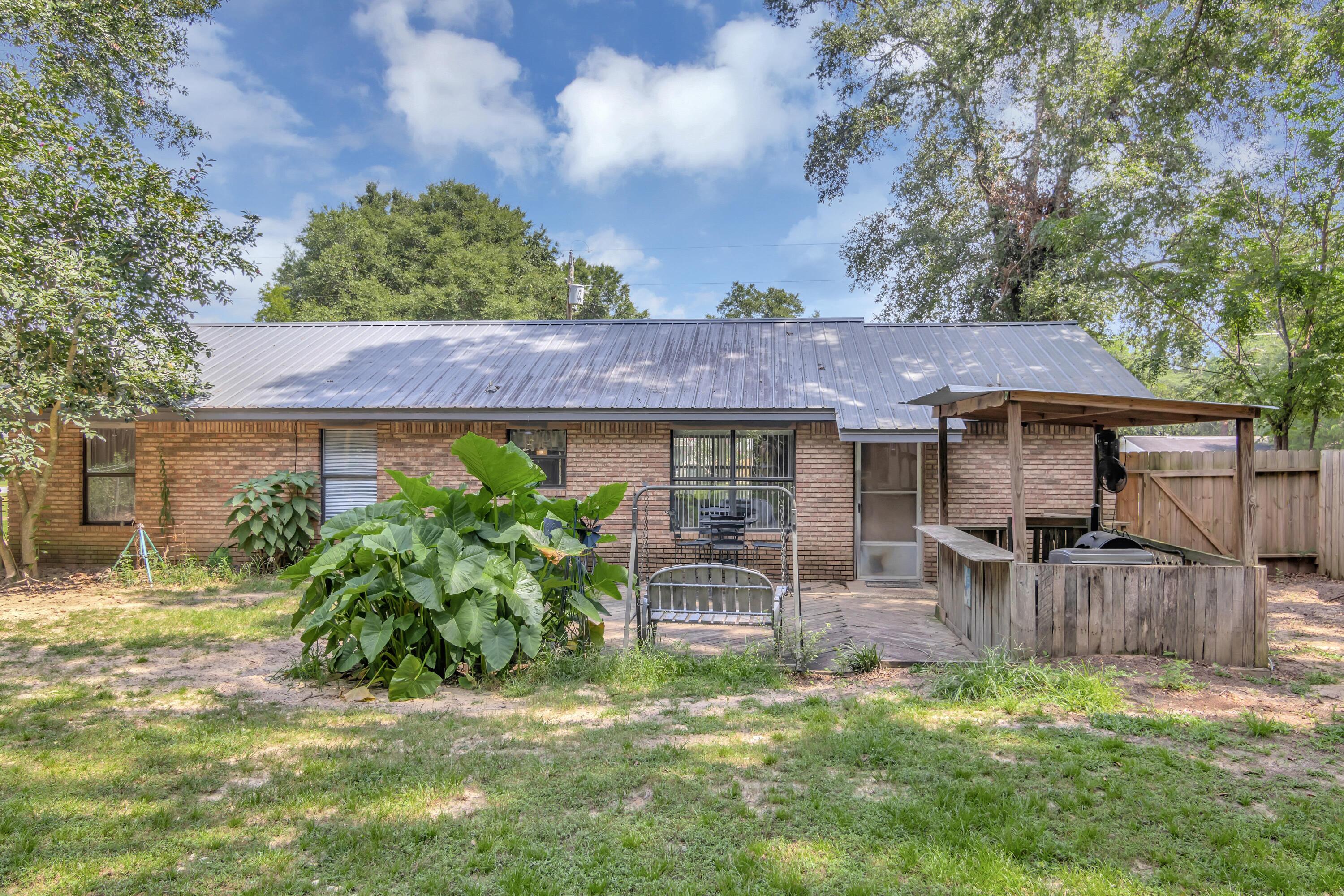 GARDEN CITY - Residential