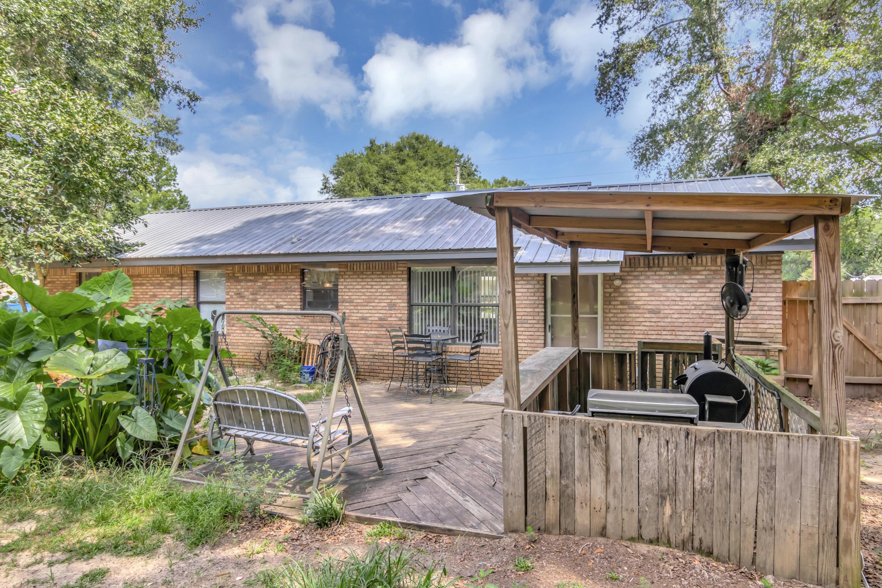 GARDEN CITY - Residential