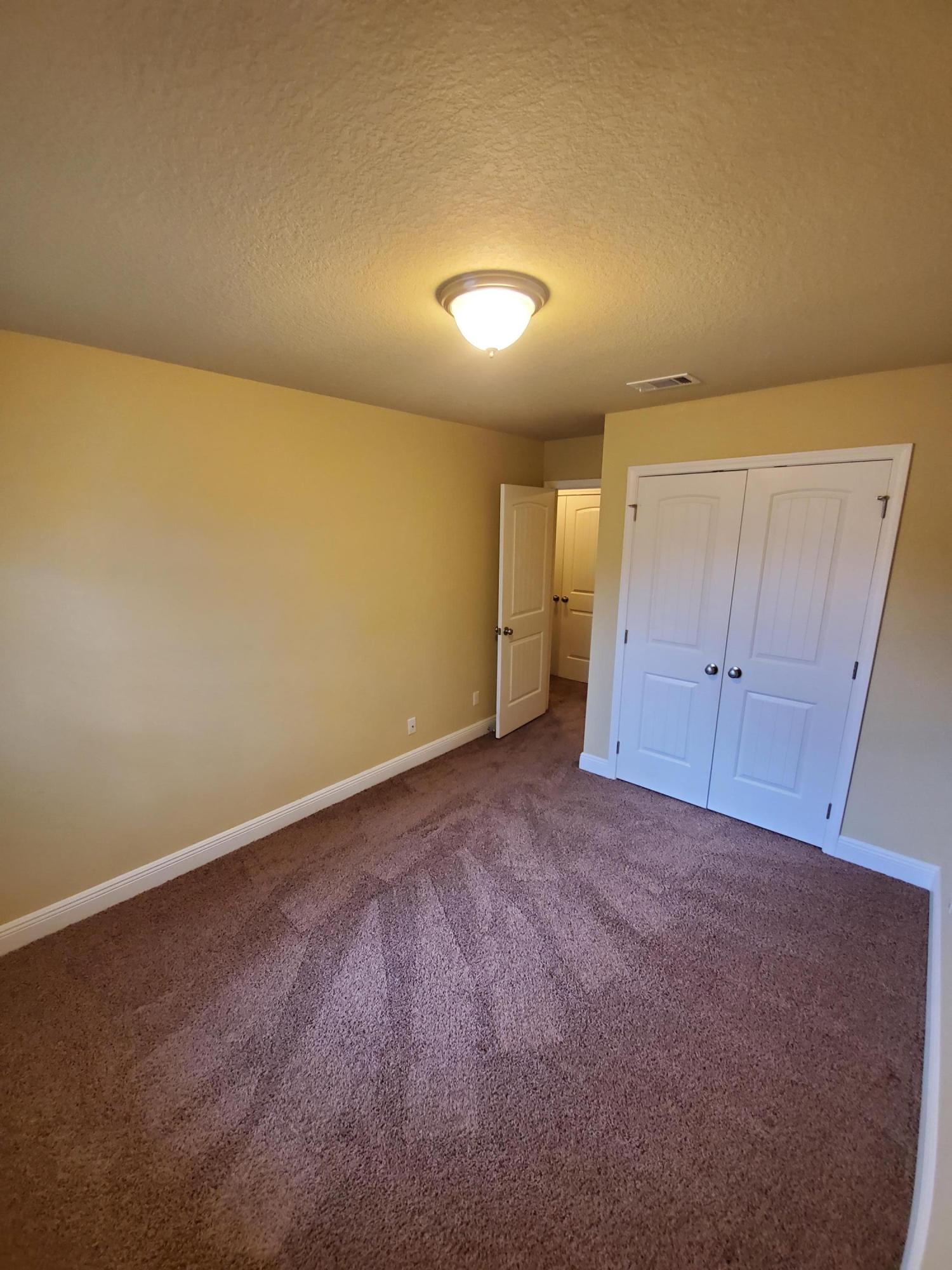 WATER OAKS T/H - Residential