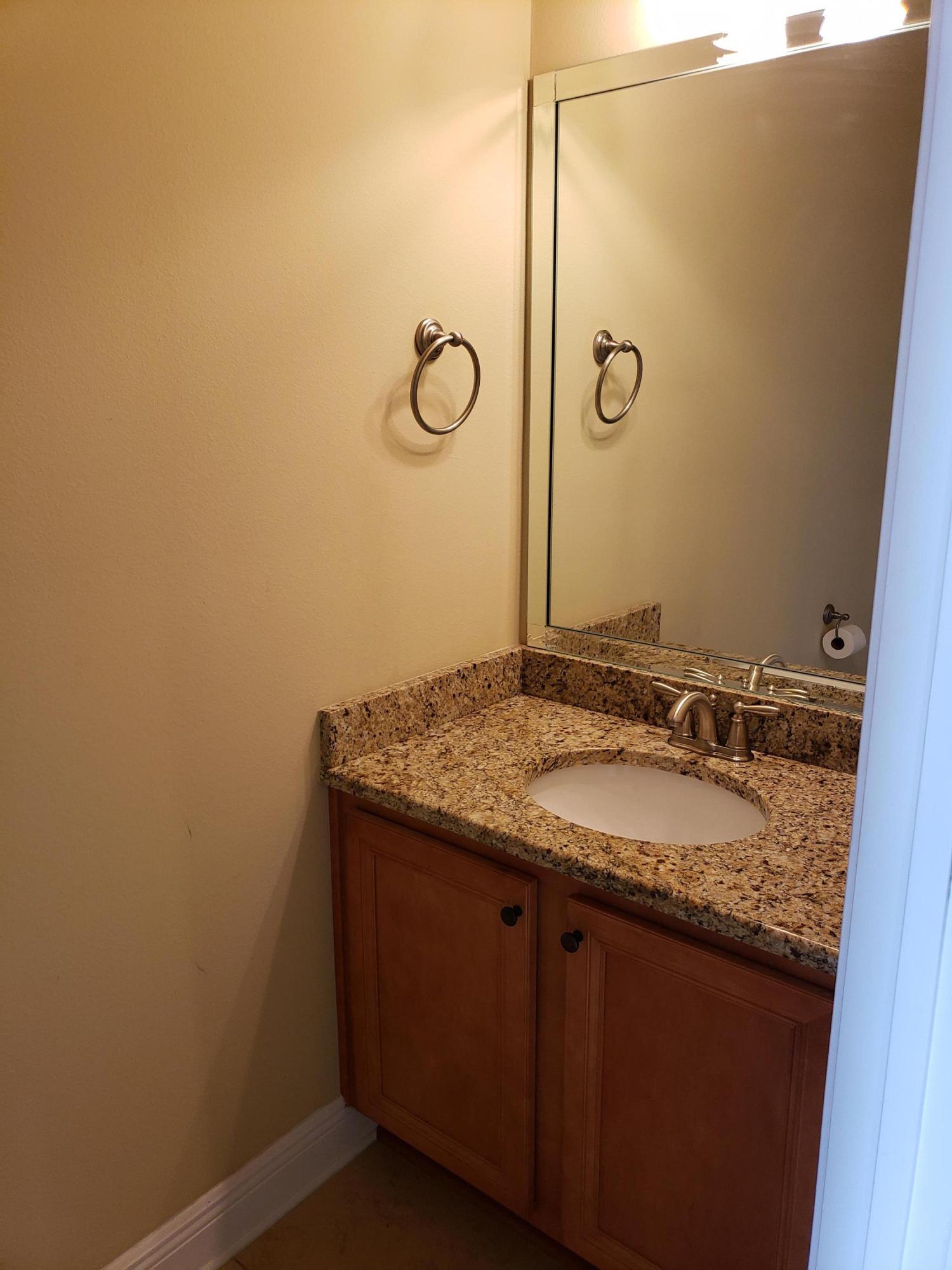 WATER OAKS T/H - Residential