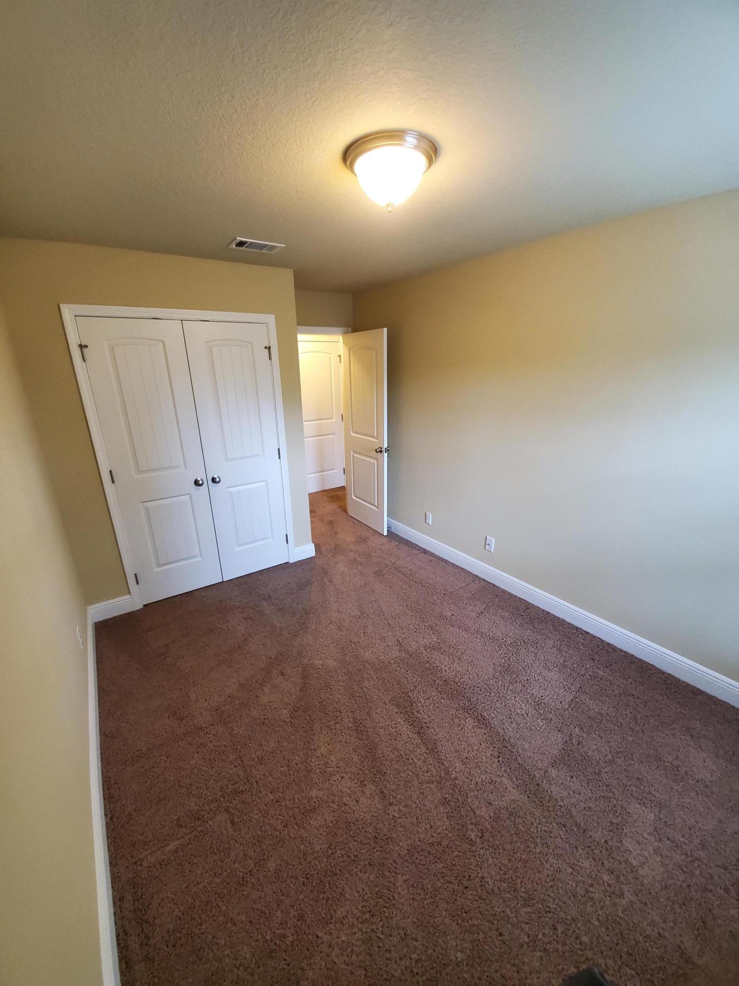 WATER OAKS T/H - Residential