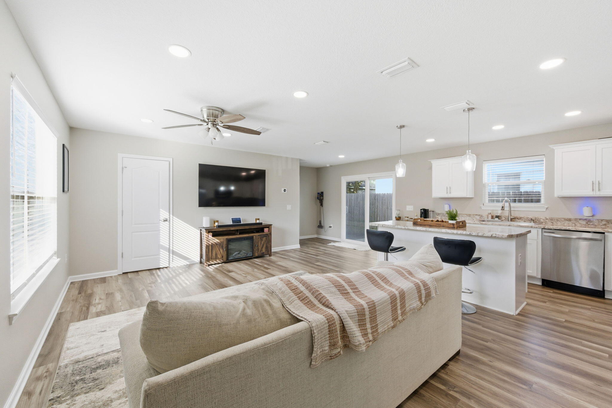 BRACKIN-PATCH EST - Residential