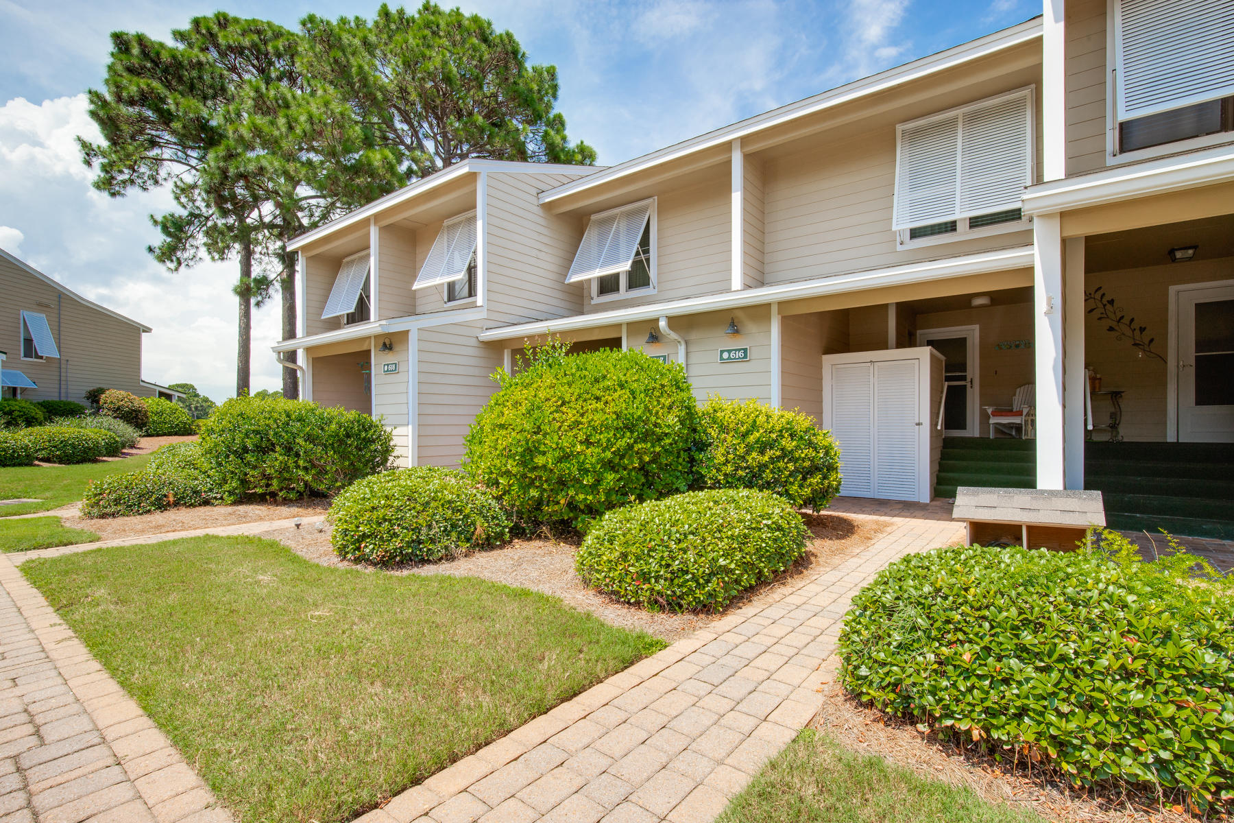 BAYOU VILLAGE CONDO PH 1 - Residential