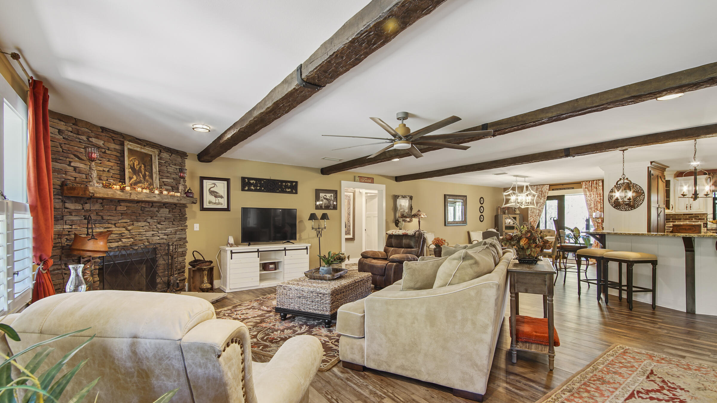 BLUE CYPRESS - Residential