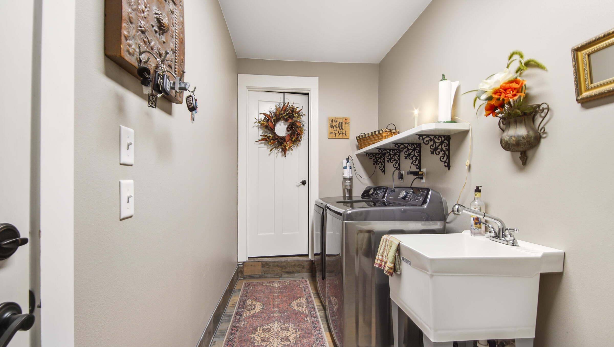 BLUE CYPRESS - Residential