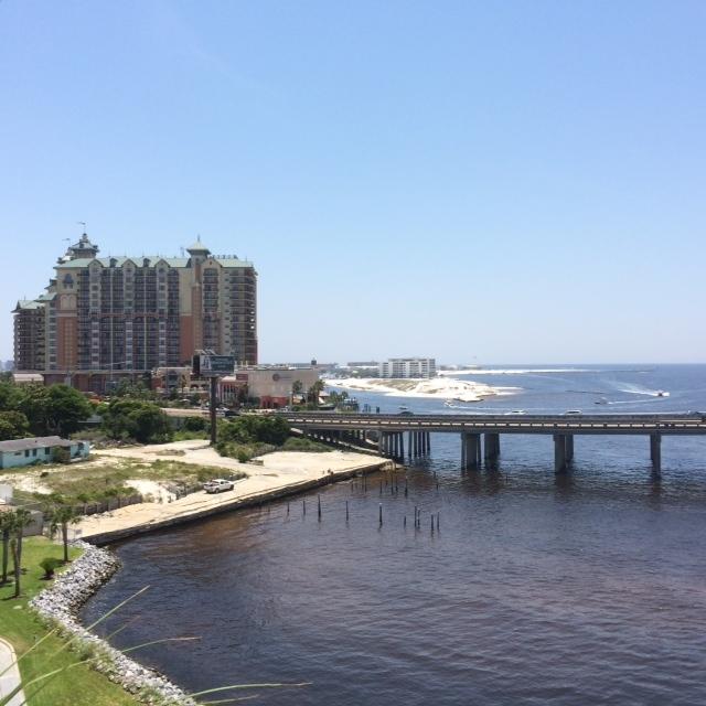 SIDES MORENO POINT WEST - Residential