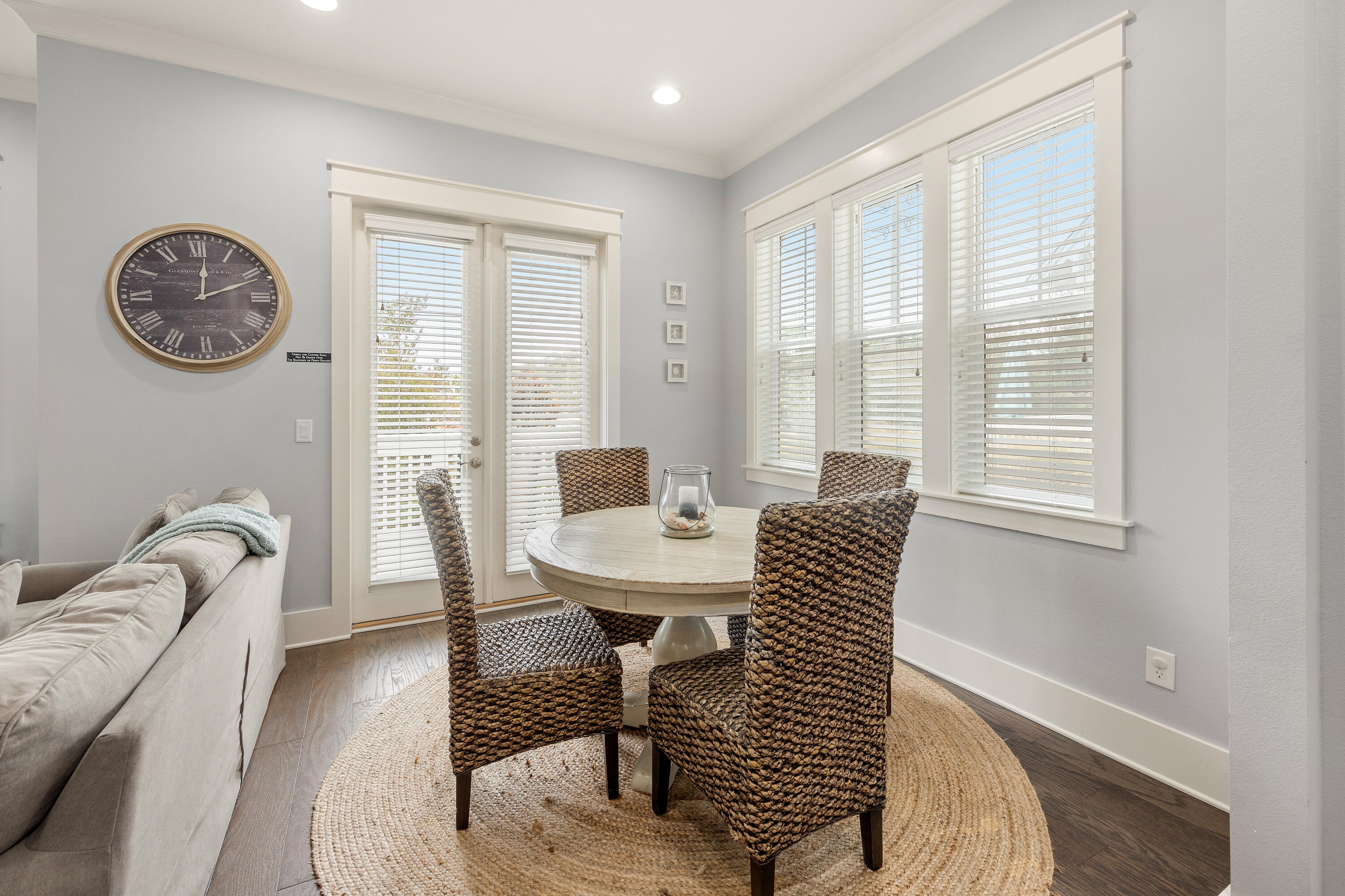 PROMINENCE - Residential