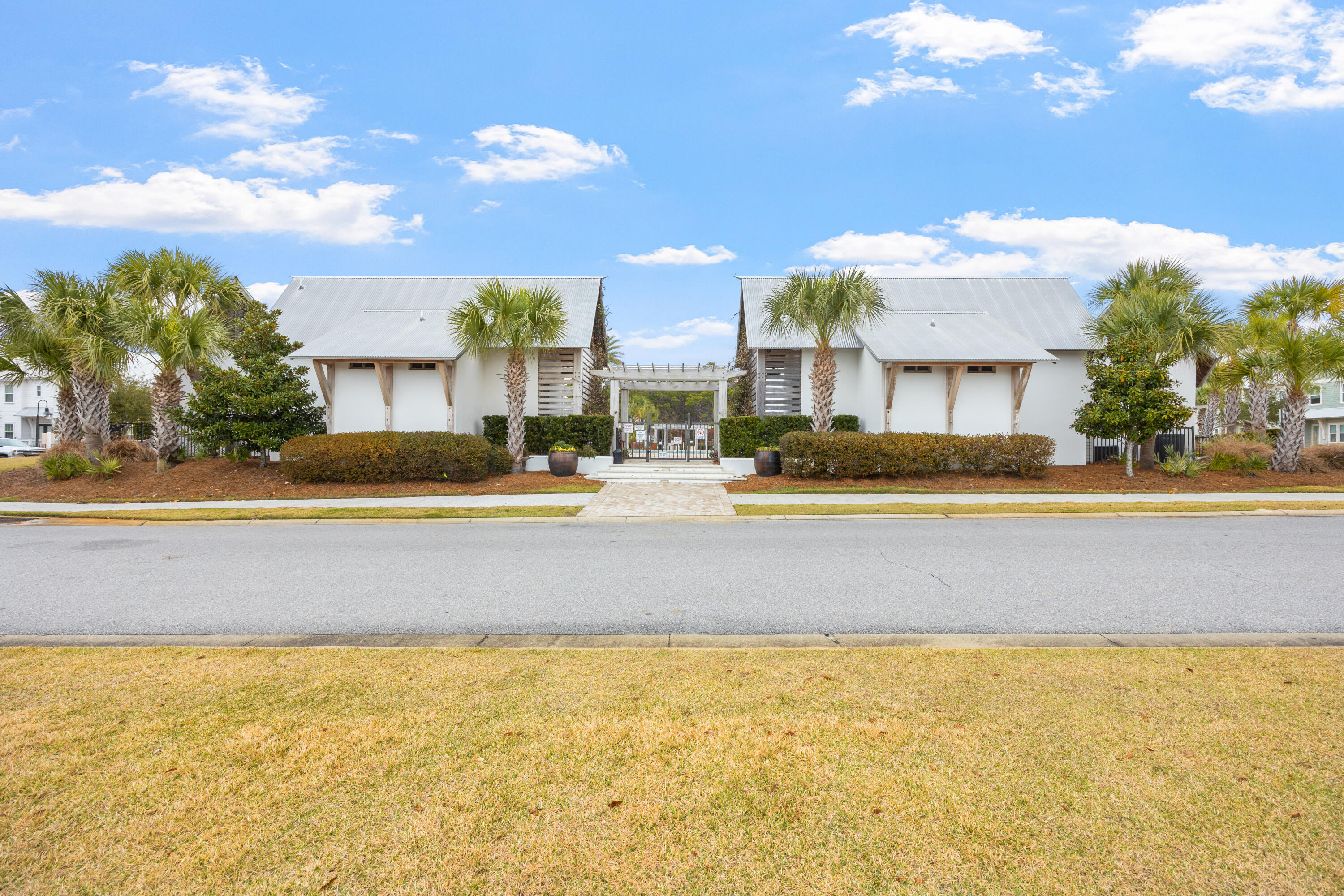 PROMINENCE - Residential