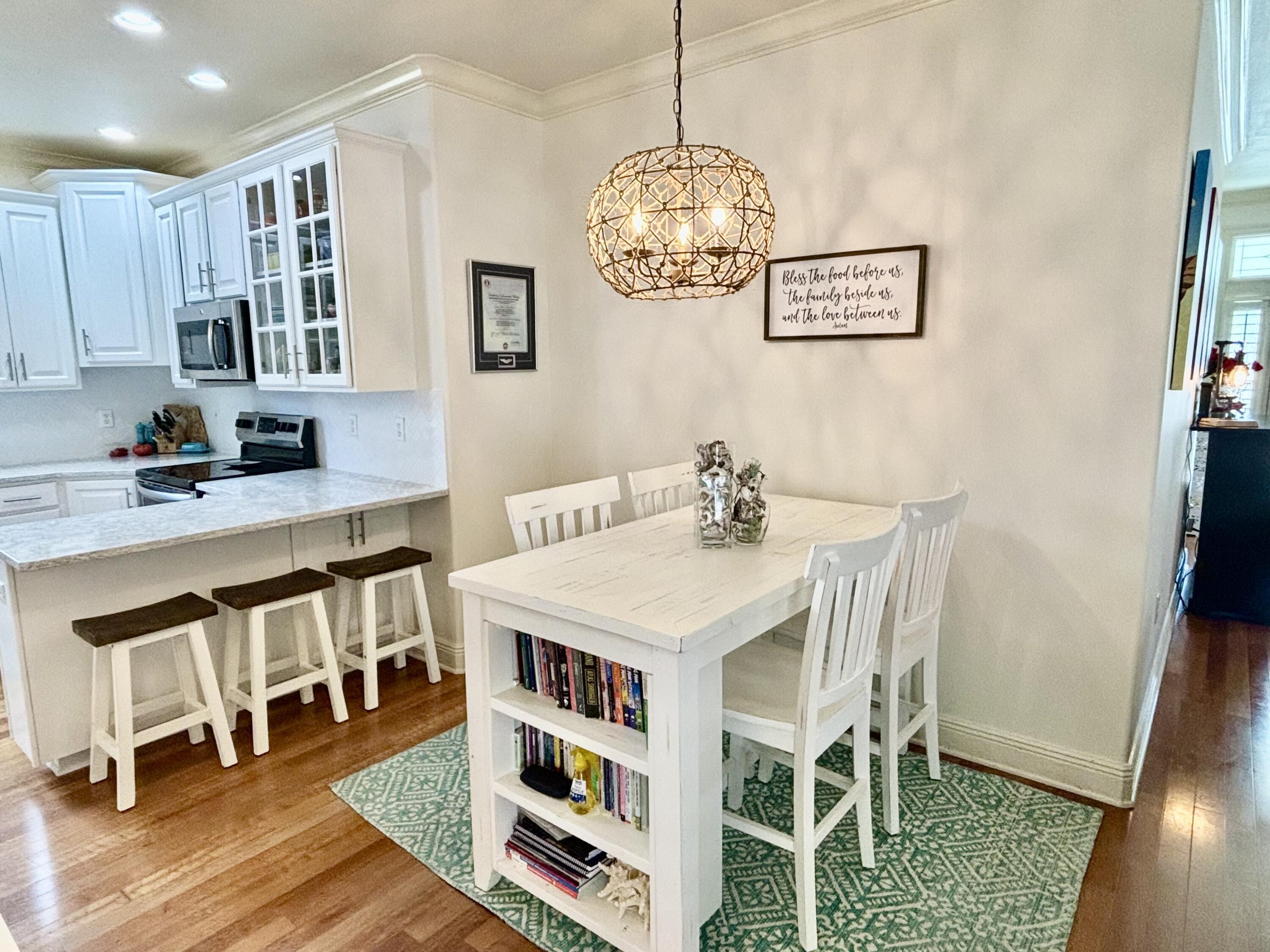 SOVEREIGN ISLE S/D - Residential