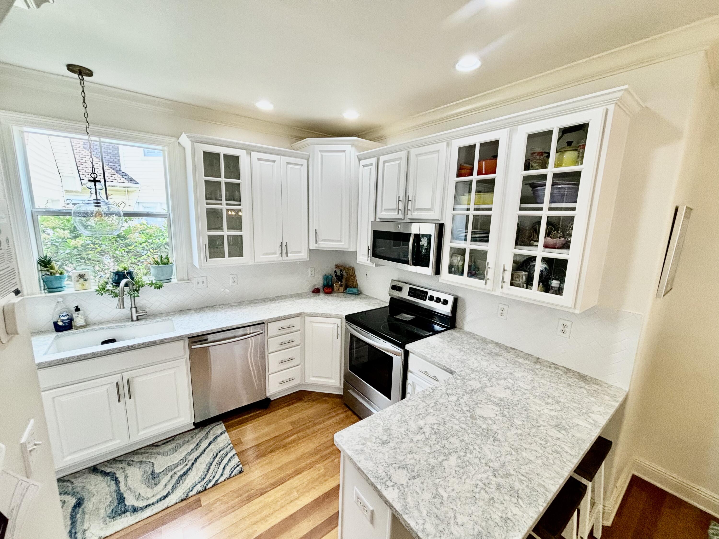 SOVEREIGN ISLE S/D - Residential