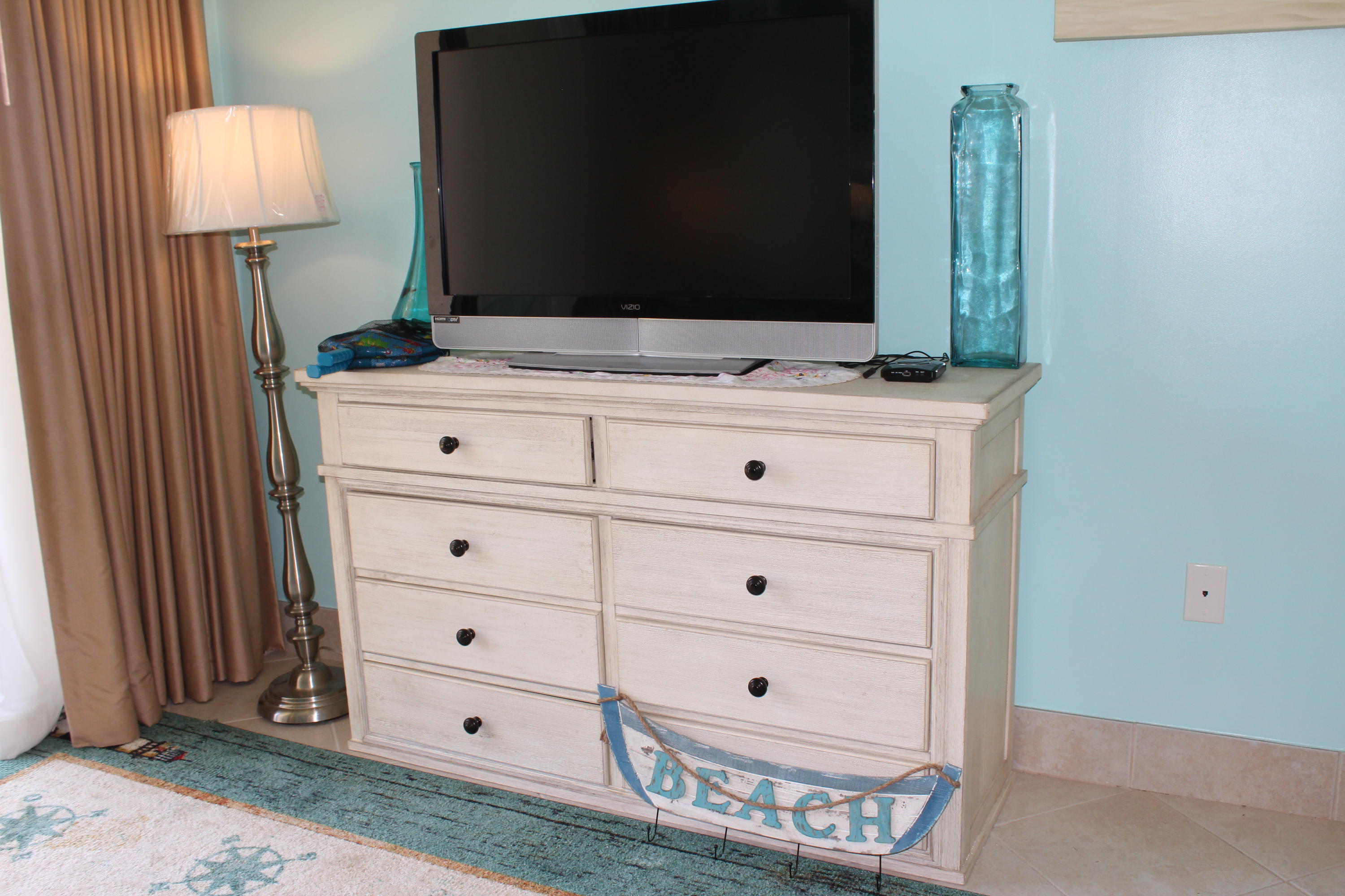 PIRATES BAY PH 1 - Residential