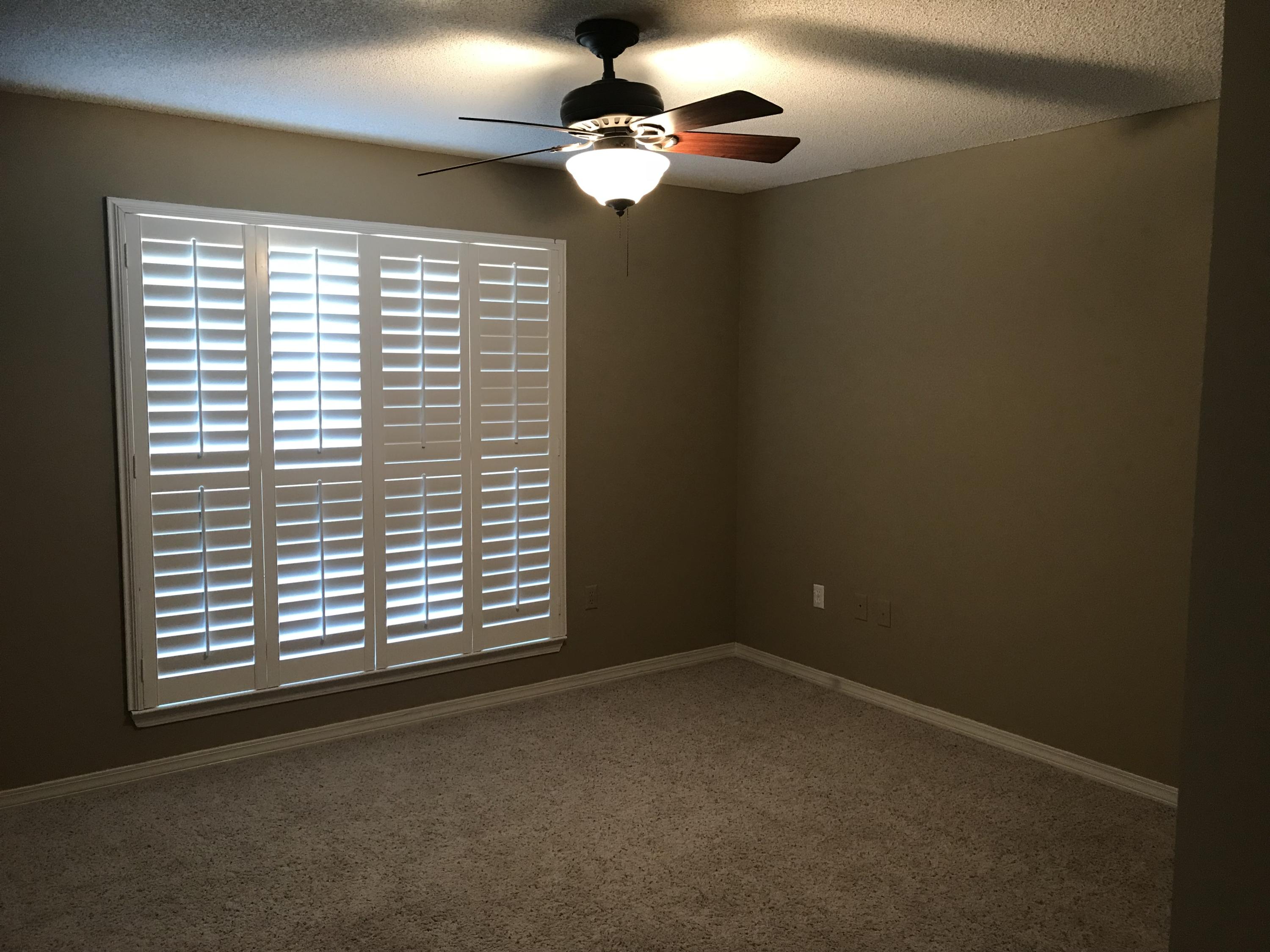 CREETWOODS - Residential Lease