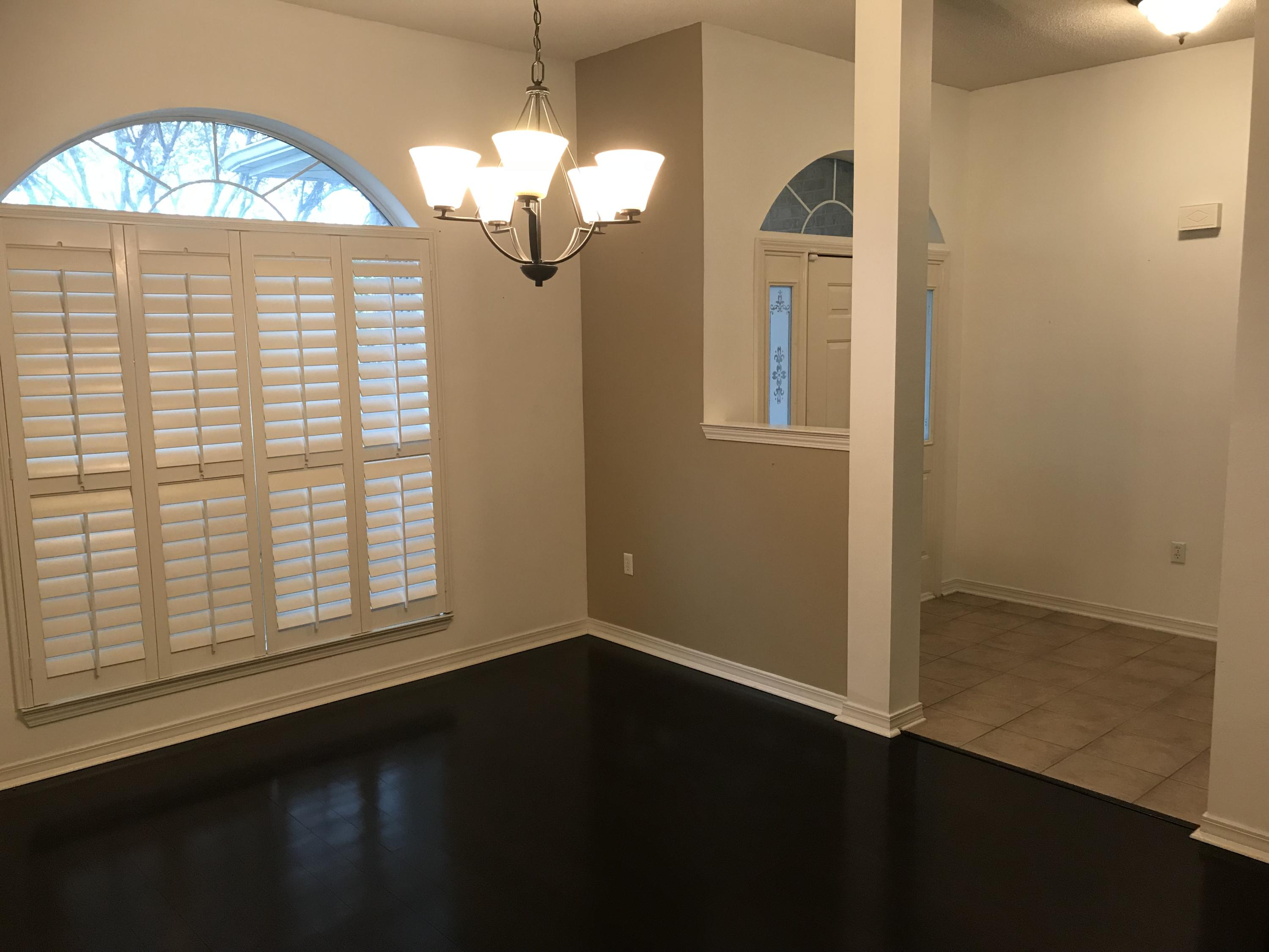 CREETWOODS - Residential Lease