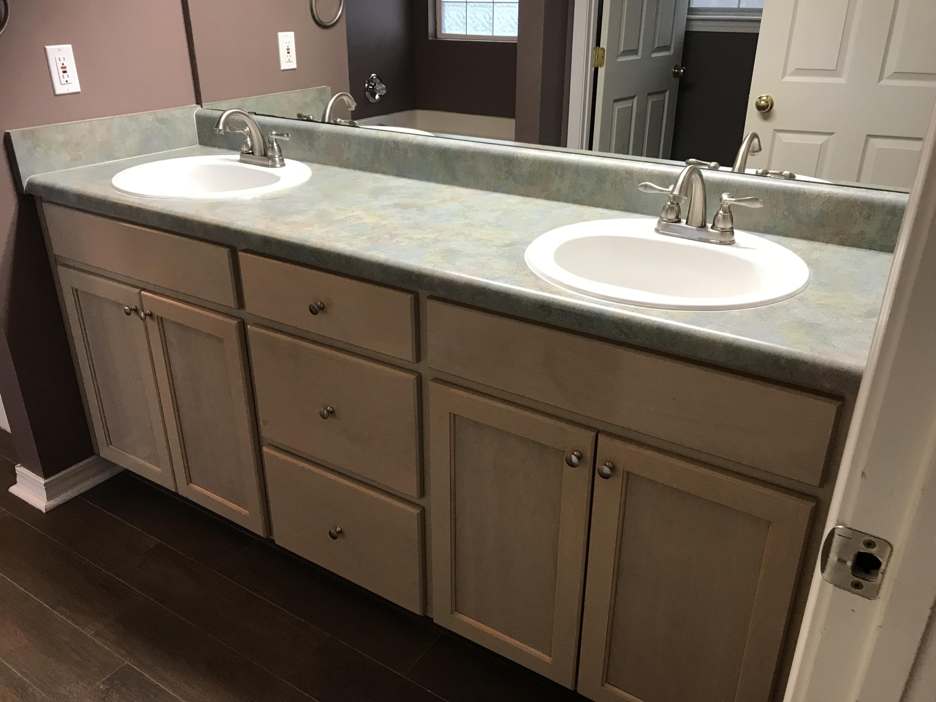 CREETWOODS - Residential Lease