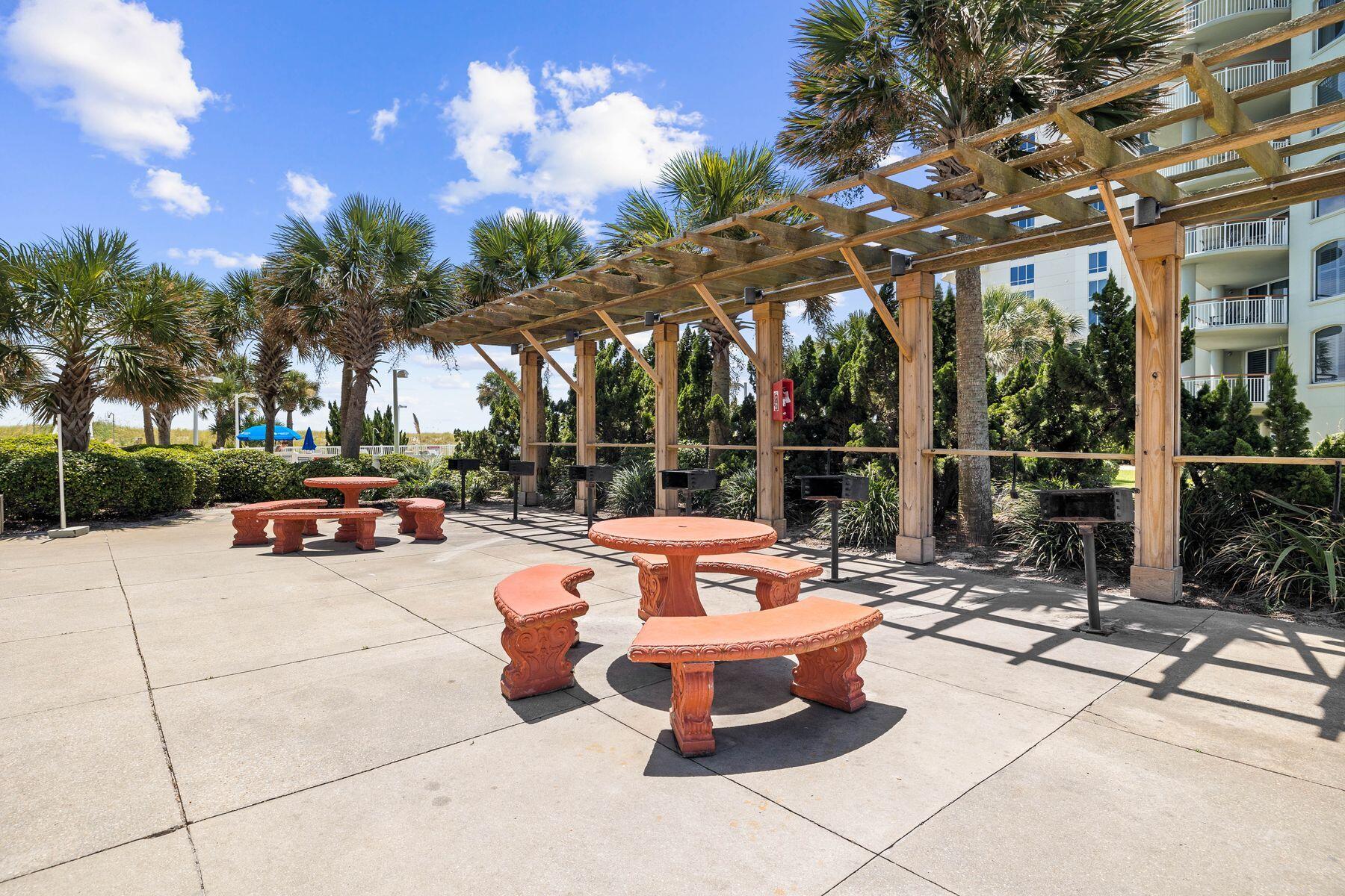 BEACH COLONY RESORT - Residential