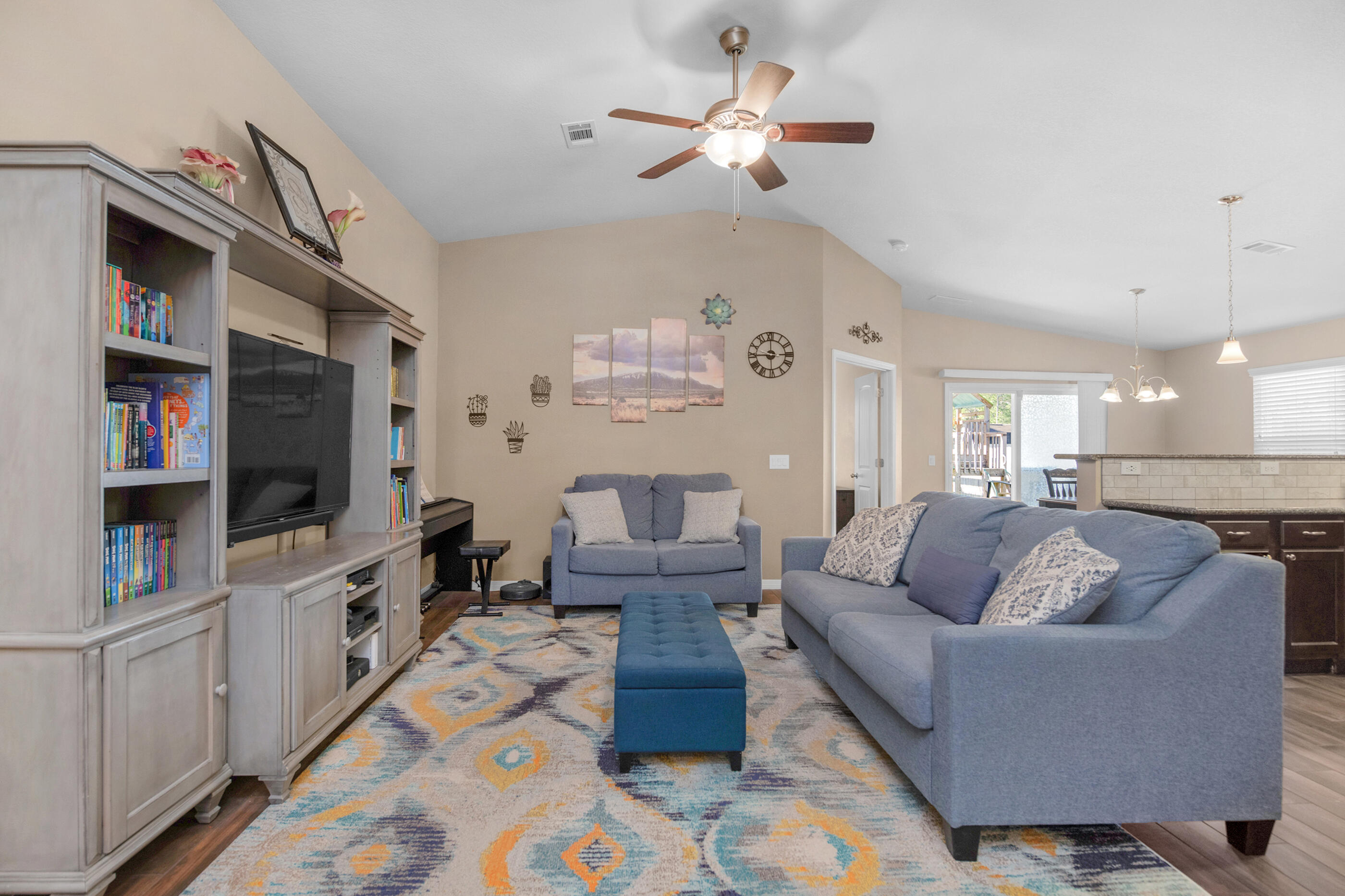 NAVARRE S/D 2ND ADDN - Residential