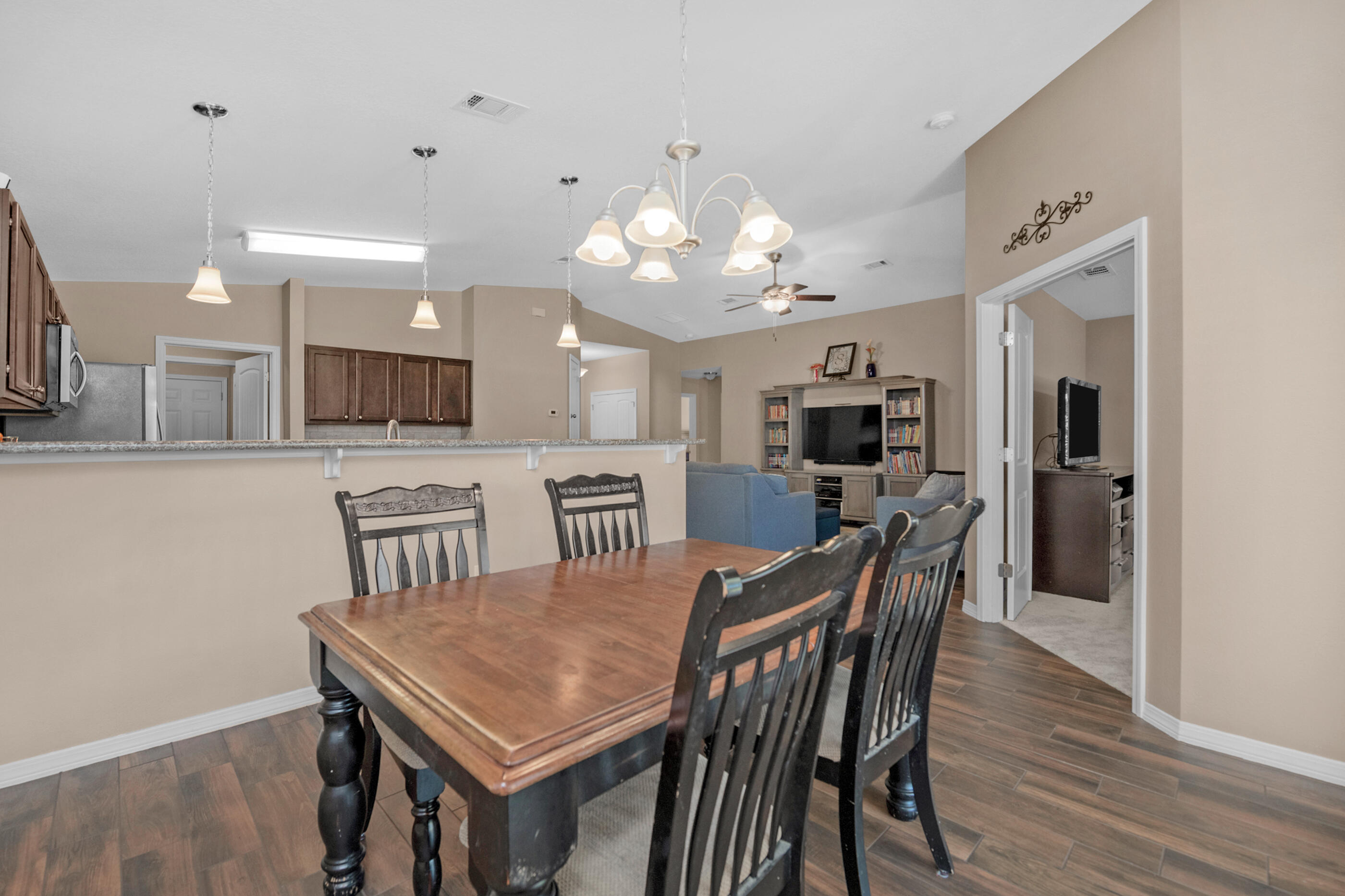 NAVARRE S/D 2ND ADDN - Residential