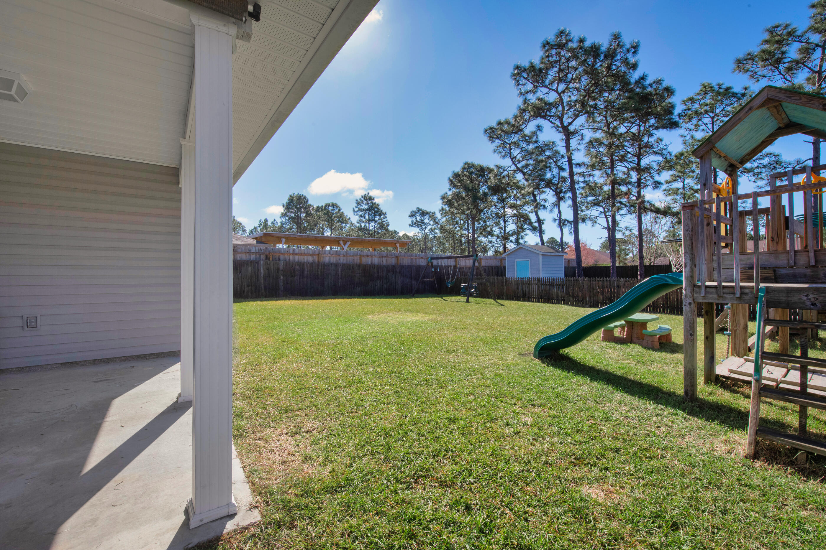 NAVARRE S/D 2ND ADDN - Residential