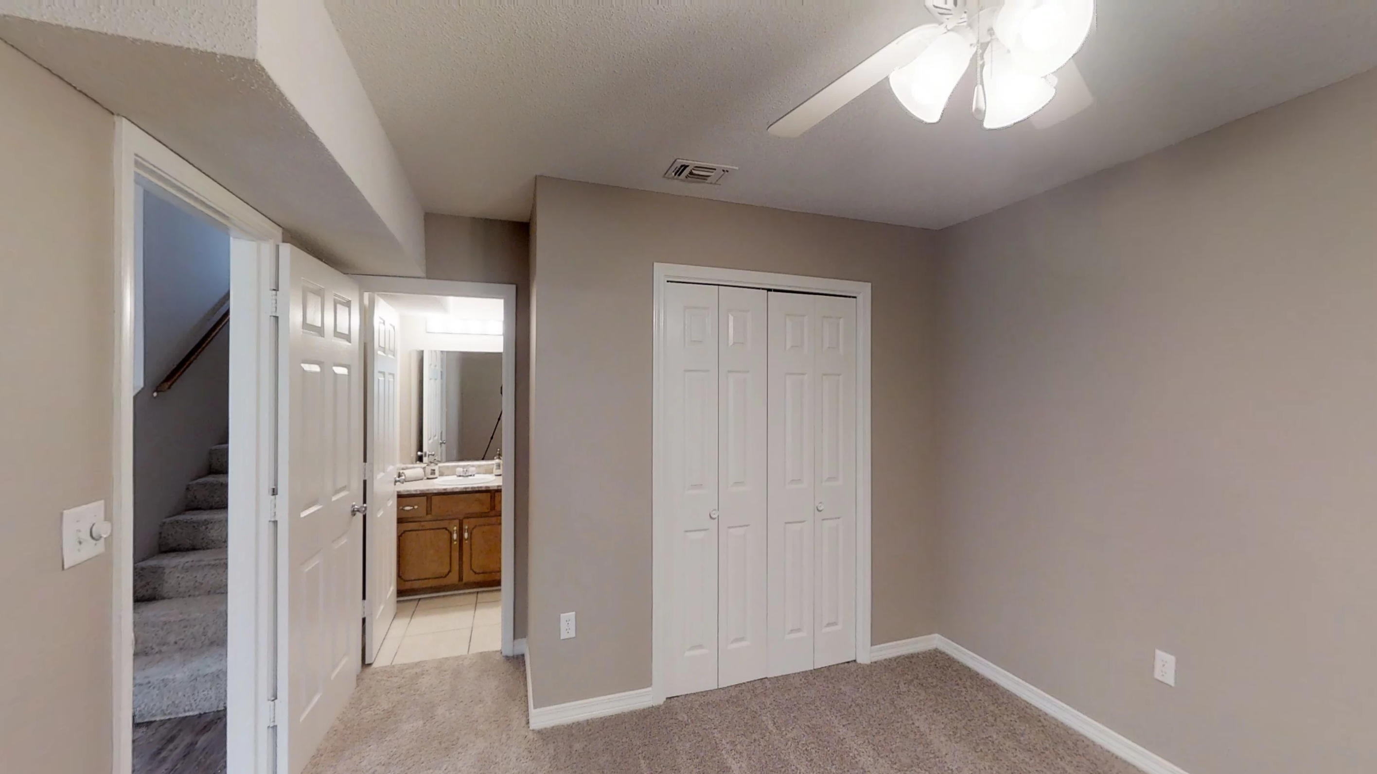 WILSON SQUARE T/H - Residential