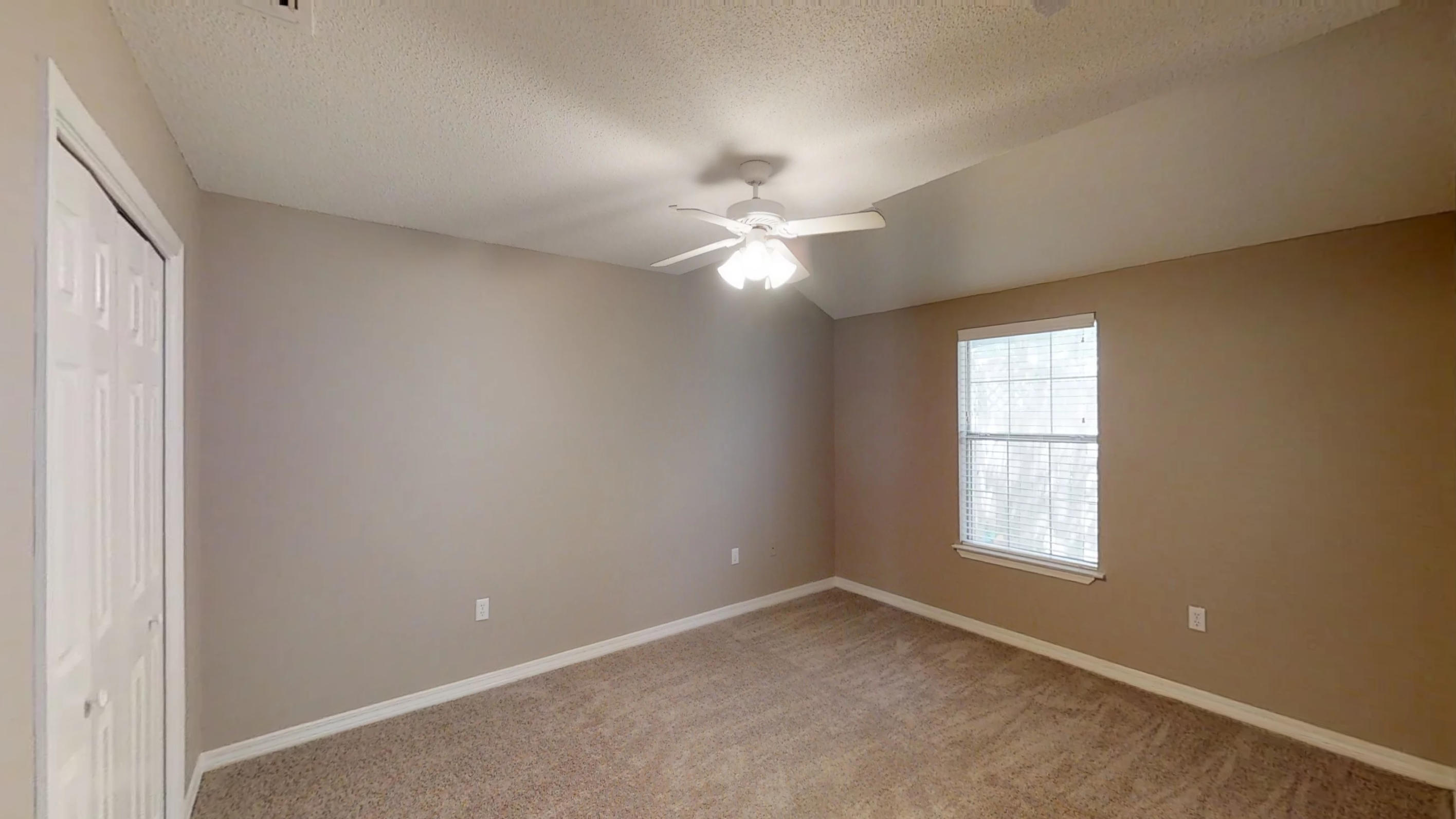 WILSON SQUARE T/H - Residential