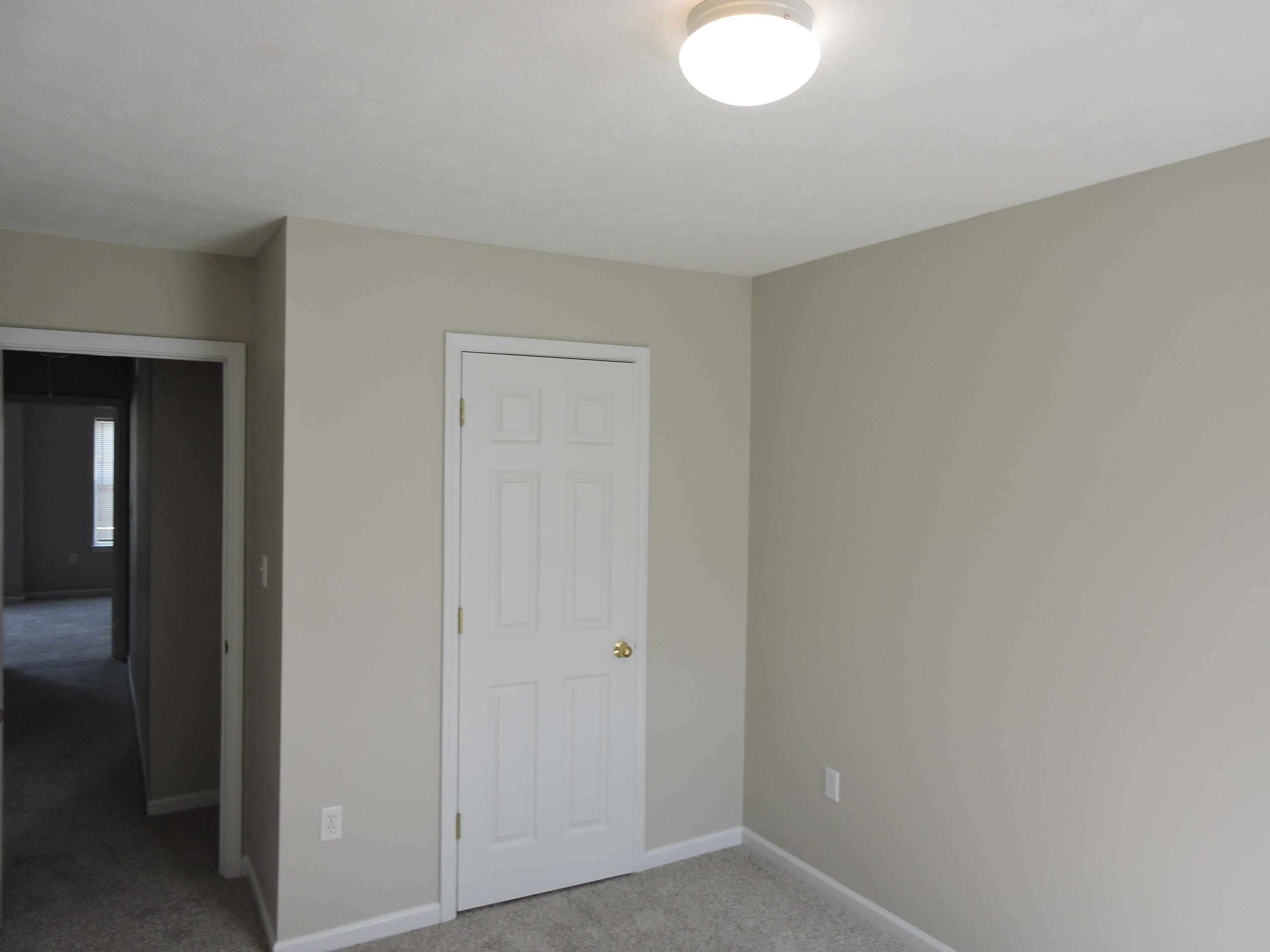 ROLLING PINES - Residential Lease