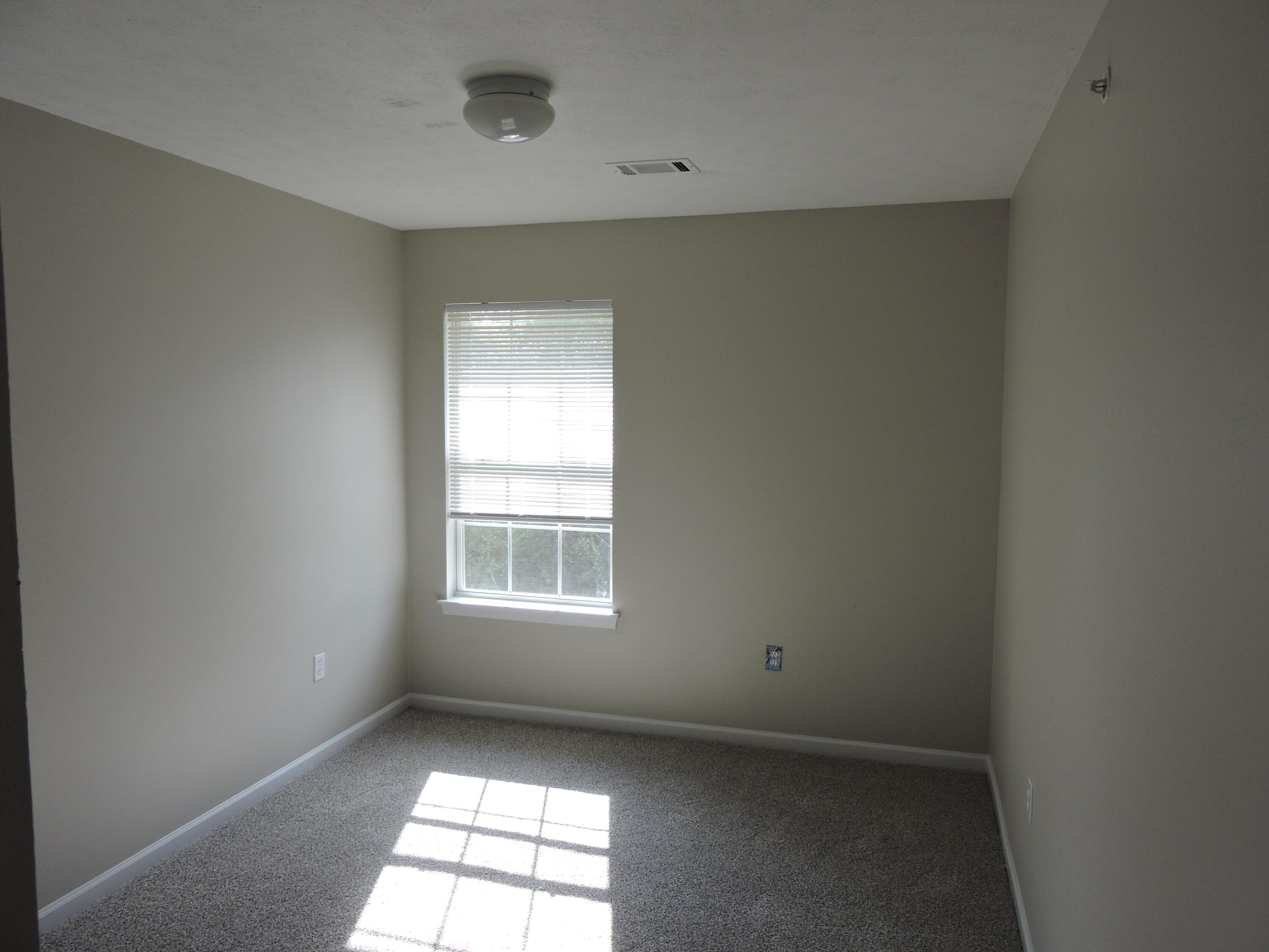 ROLLING PINES - Residential Lease