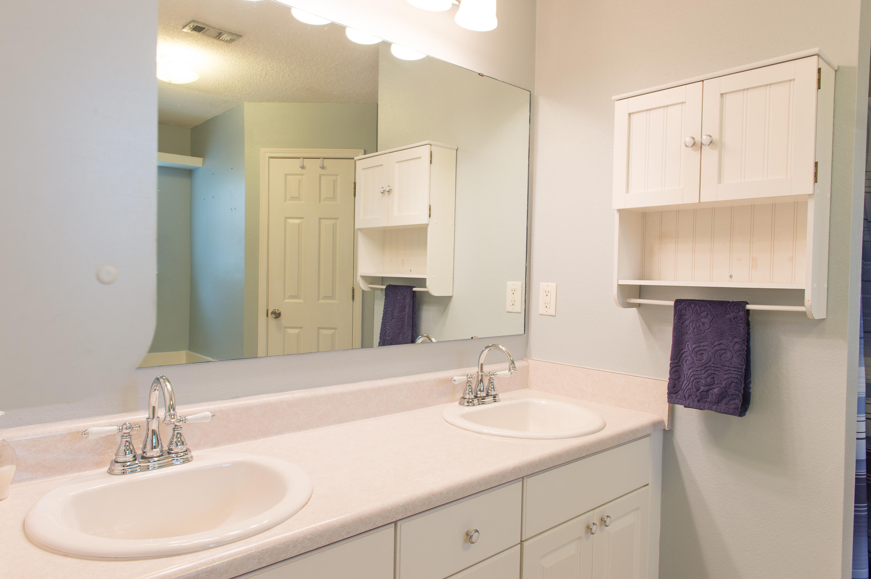 HIDDEN ESTATES - Residential