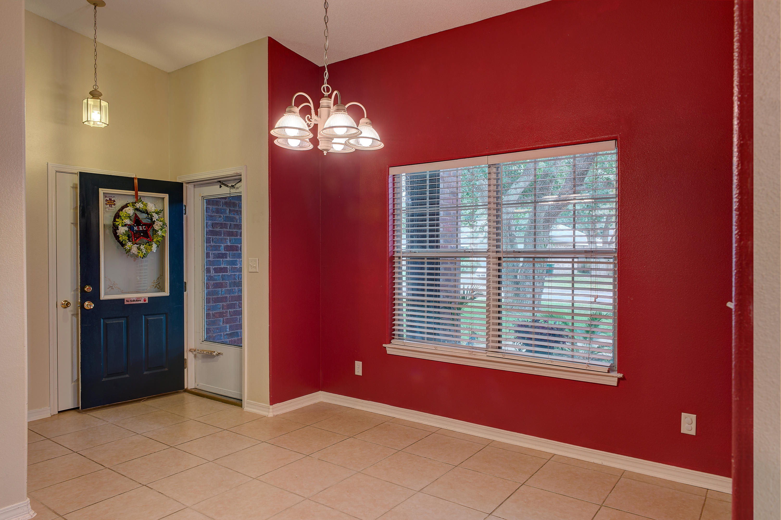 HIDDEN ESTATES - Residential