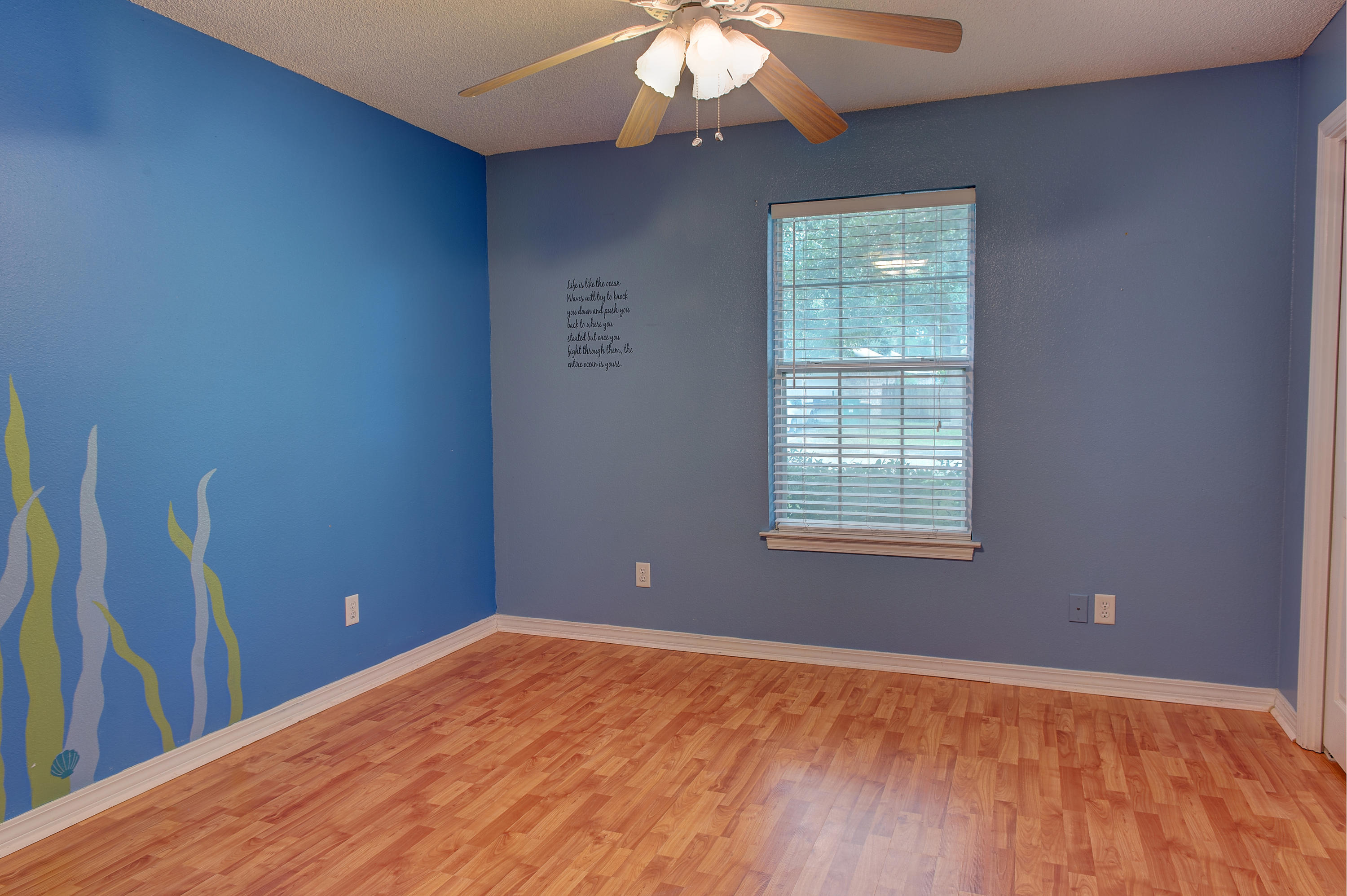 HIDDEN ESTATES - Residential